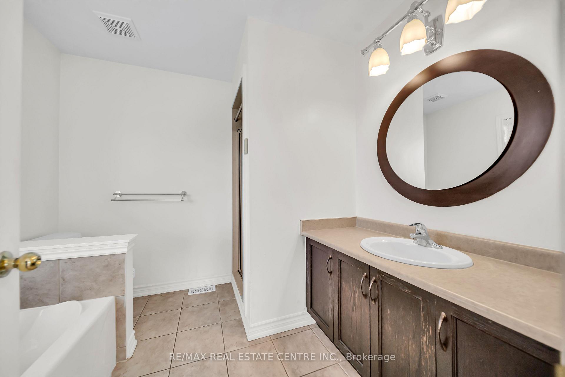 Photo 33 of 4215 Cole Crescent, Burlington, Alton — HOMEH