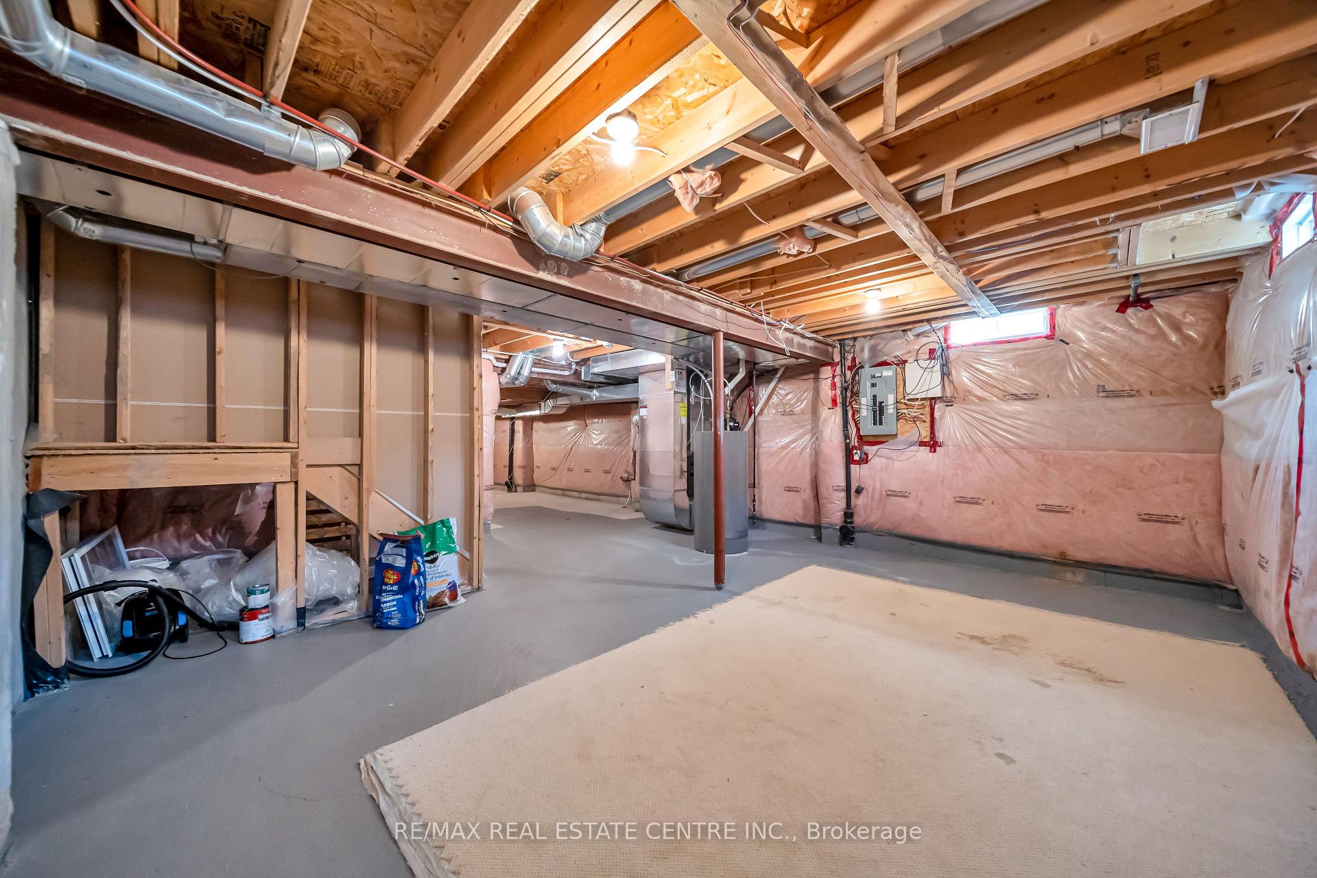 Photo 45 of 4215 Cole Crescent, Burlington, Alton — HOMEH