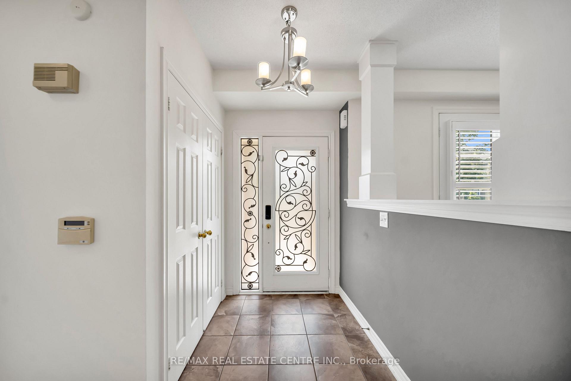 Photo 52 of 4215 Cole Crescent, Burlington, Alton — HOMEH