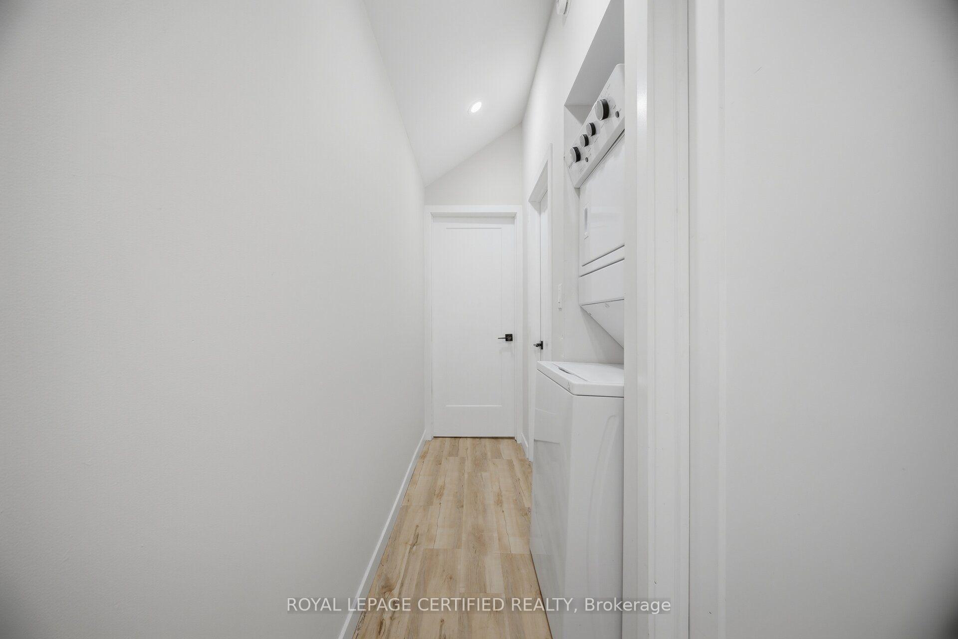 Photo 29 of 5759 Robinson Street, Niagara Falls, Dorchester — HOMEH