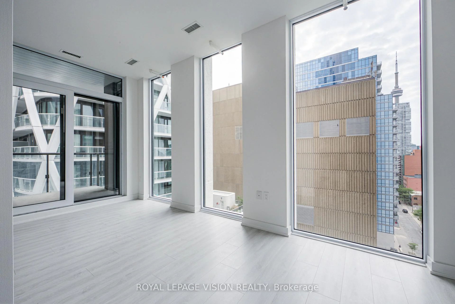 Photo 31 of Unit 1121, 121 St Patrick Street, Toronto, Kensington-Chinatown — HOMEH