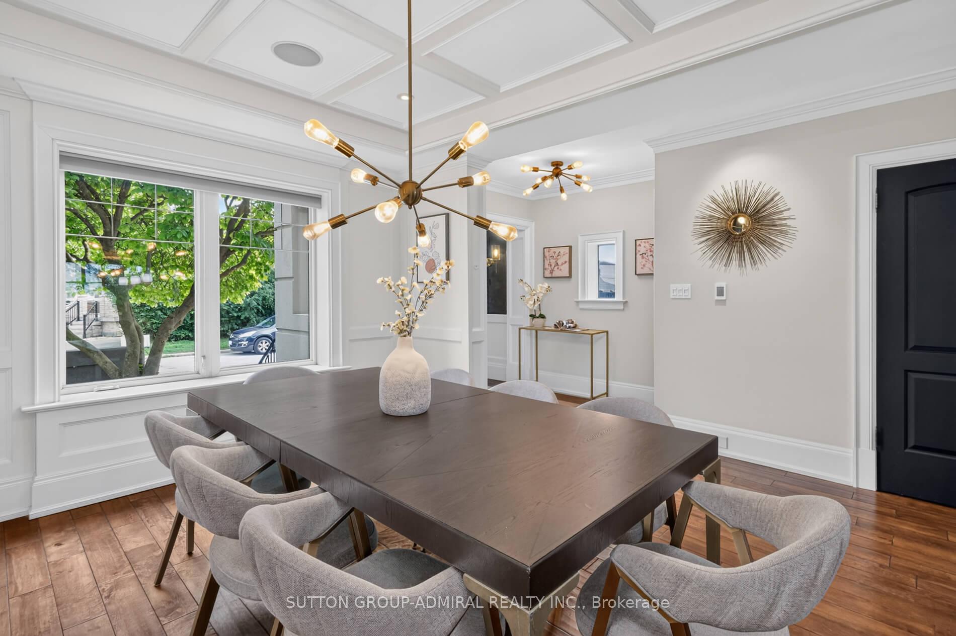Photo 4 of 63 Westbury Crescent, Toronto, Keelesdale-Eglinton West — HOMEH