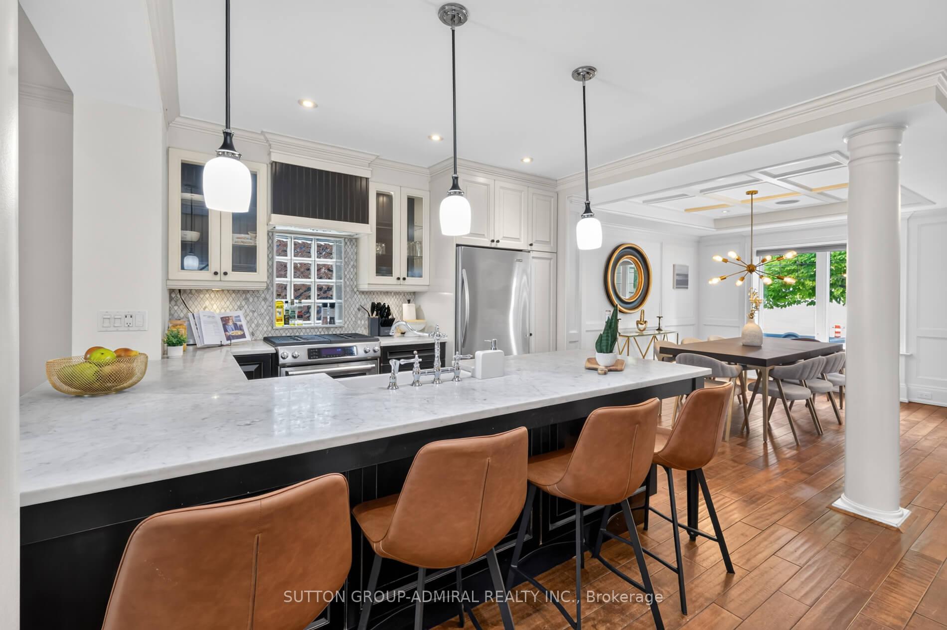 Photo 7 of 63 Westbury Crescent, Toronto, Keelesdale-Eglinton West — HOMEH