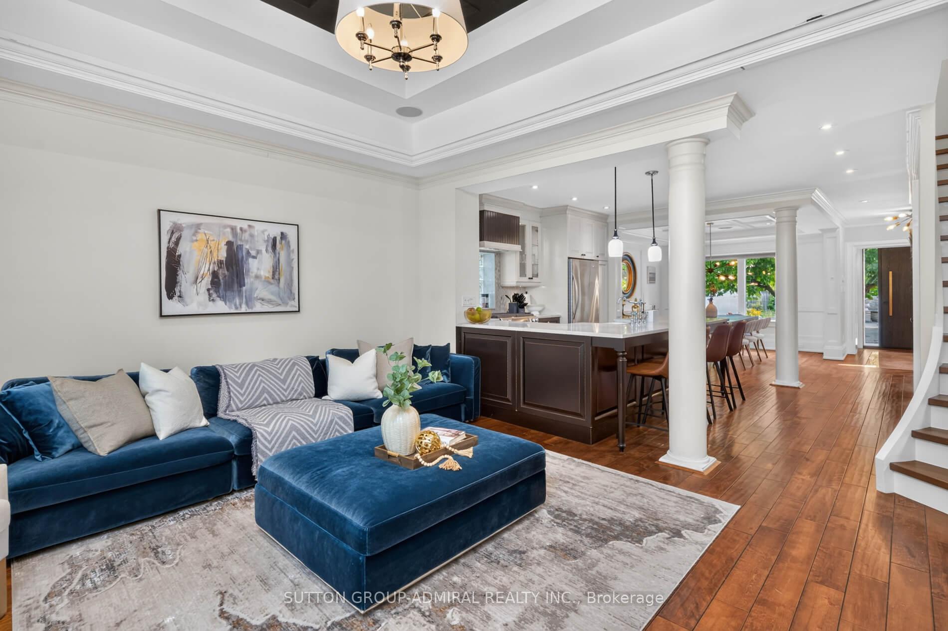 Photo 10 of 63 Westbury Crescent, Toronto, Keelesdale-Eglinton West — HOMEH
