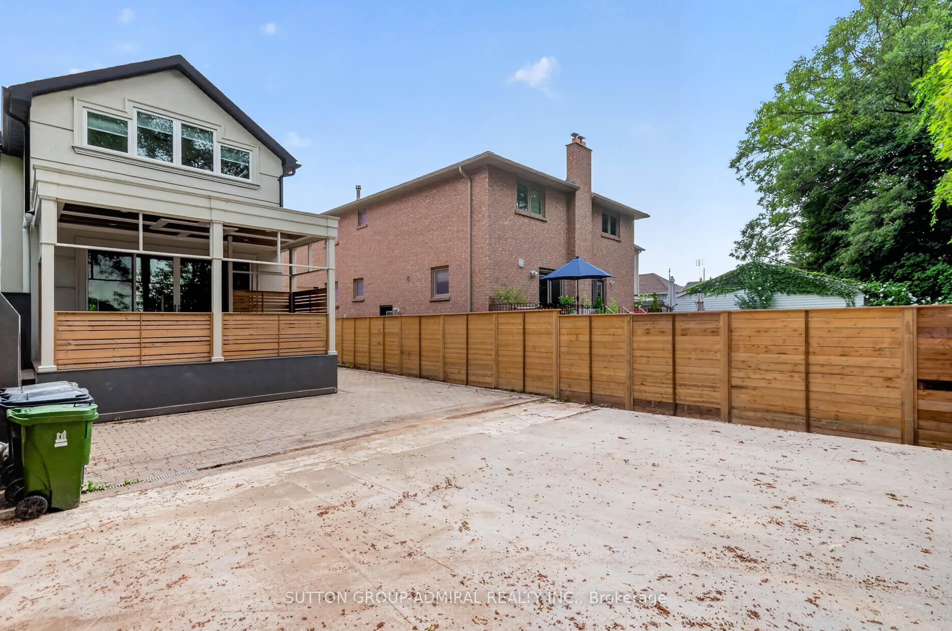 Photo 39 of 63 Westbury Crescent, Toronto, Keelesdale-Eglinton West — HOMEH