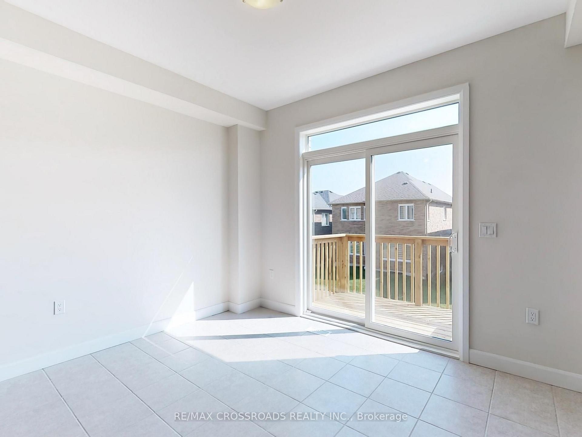 Photo 17 of 219 O'Neil Street, Peterborough, Monaghan Ward 2 — HOMEH