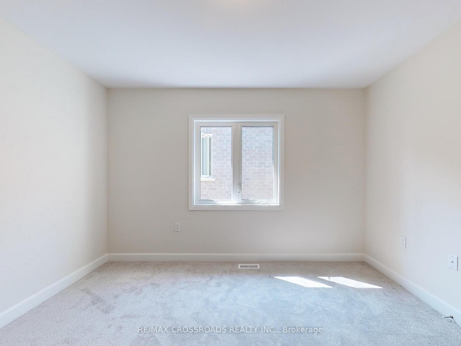 Photo 37 of 219 O'Neil Street, Peterborough, Monaghan Ward 2 — HOMEH