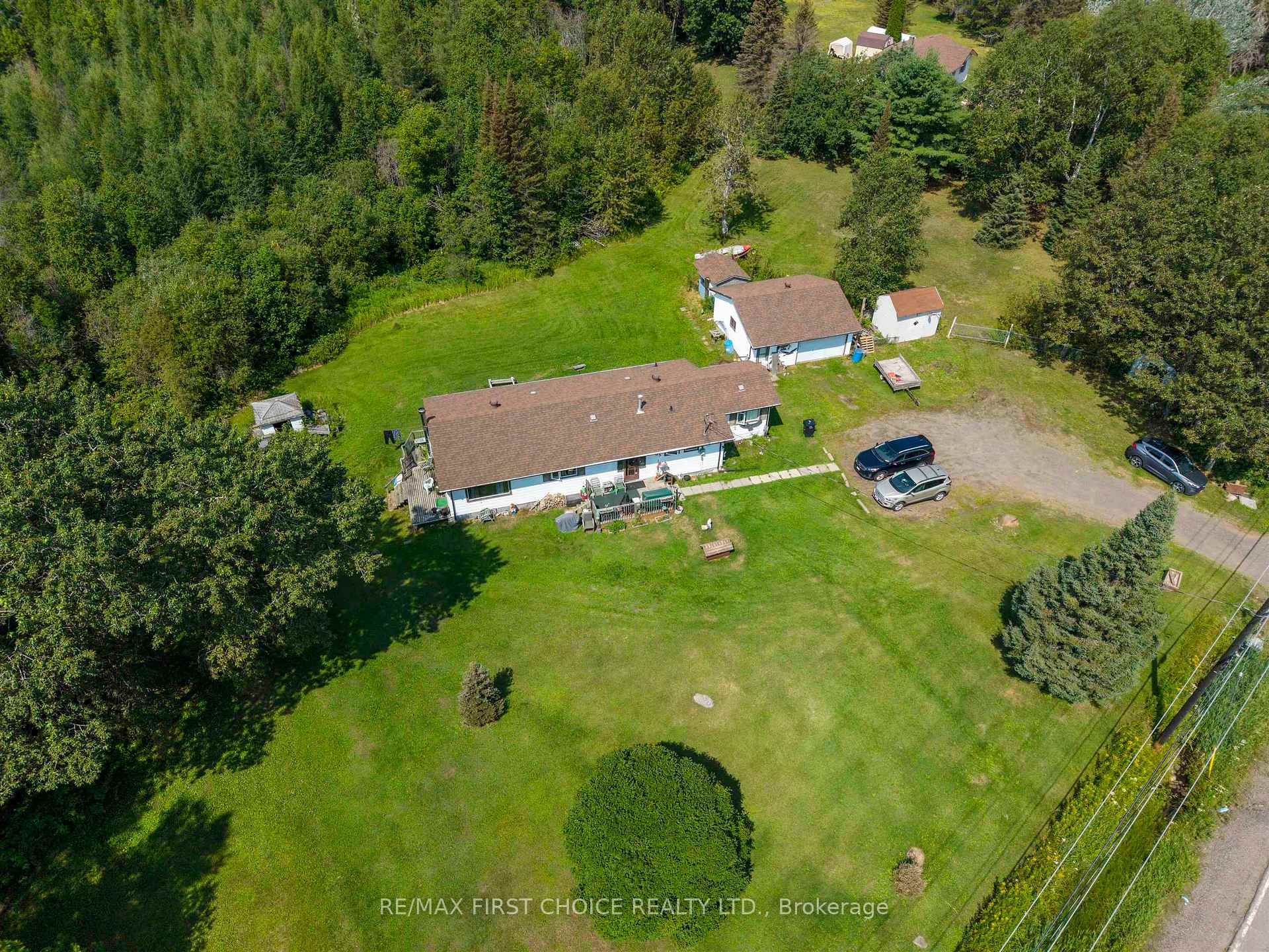 Photo 4 of 6365 Mapleward Road, Thunder Bay, McIntyre South — HOMEH