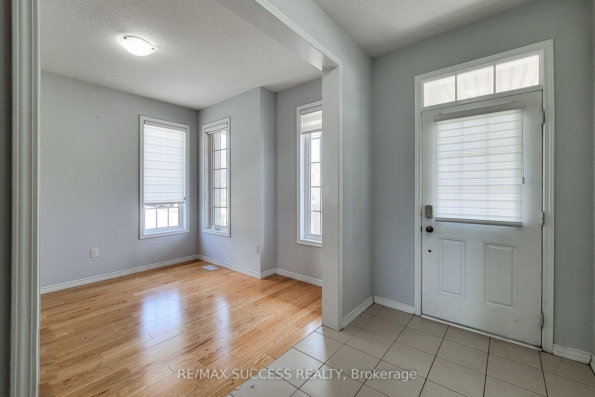 Photo 5 of 2 Turnbull Drive, Brantford, Empire — HOMEH