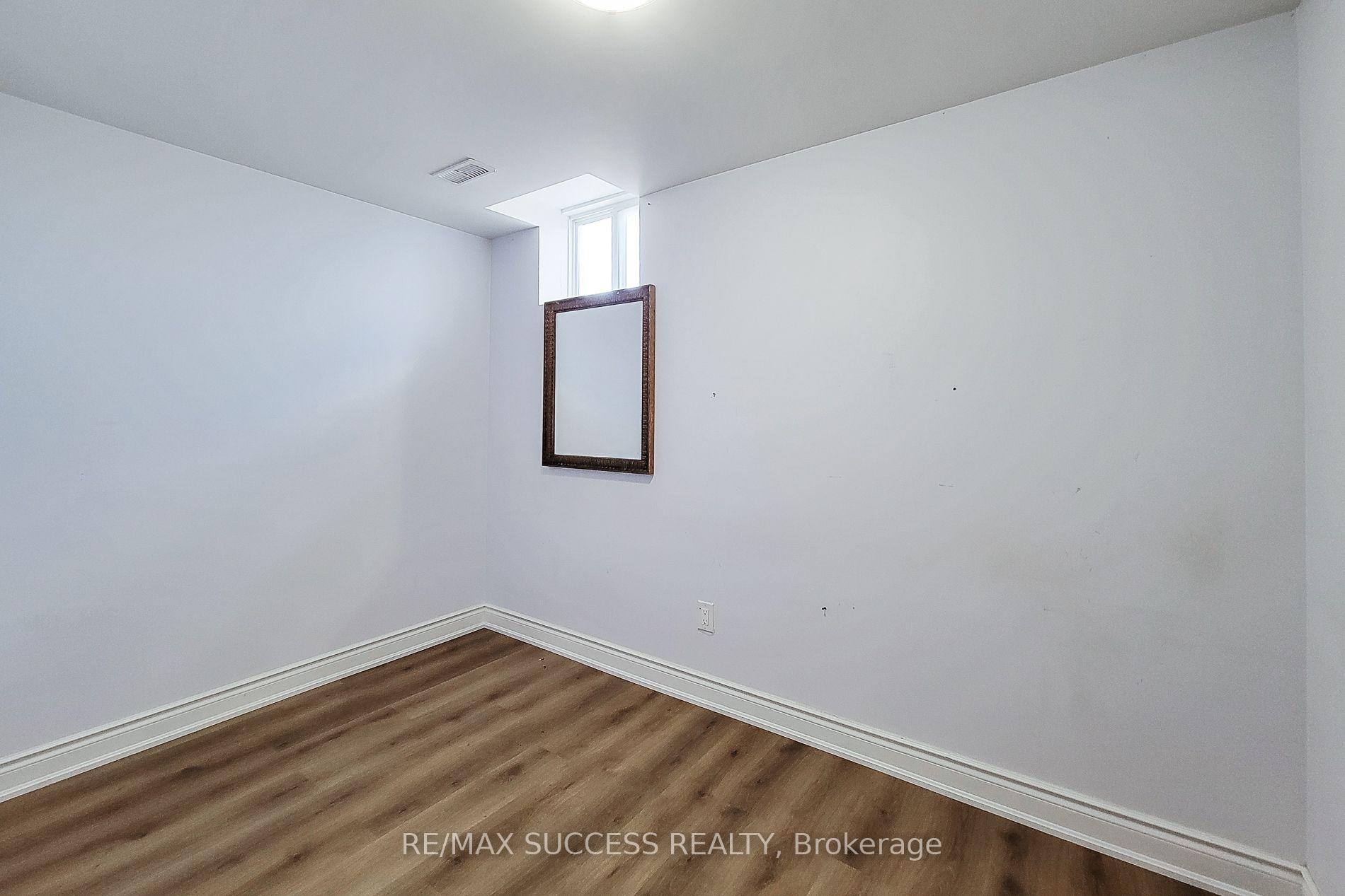 Photo 9 of 2 Turnbull Drive, Brantford, Empire — HOMEH