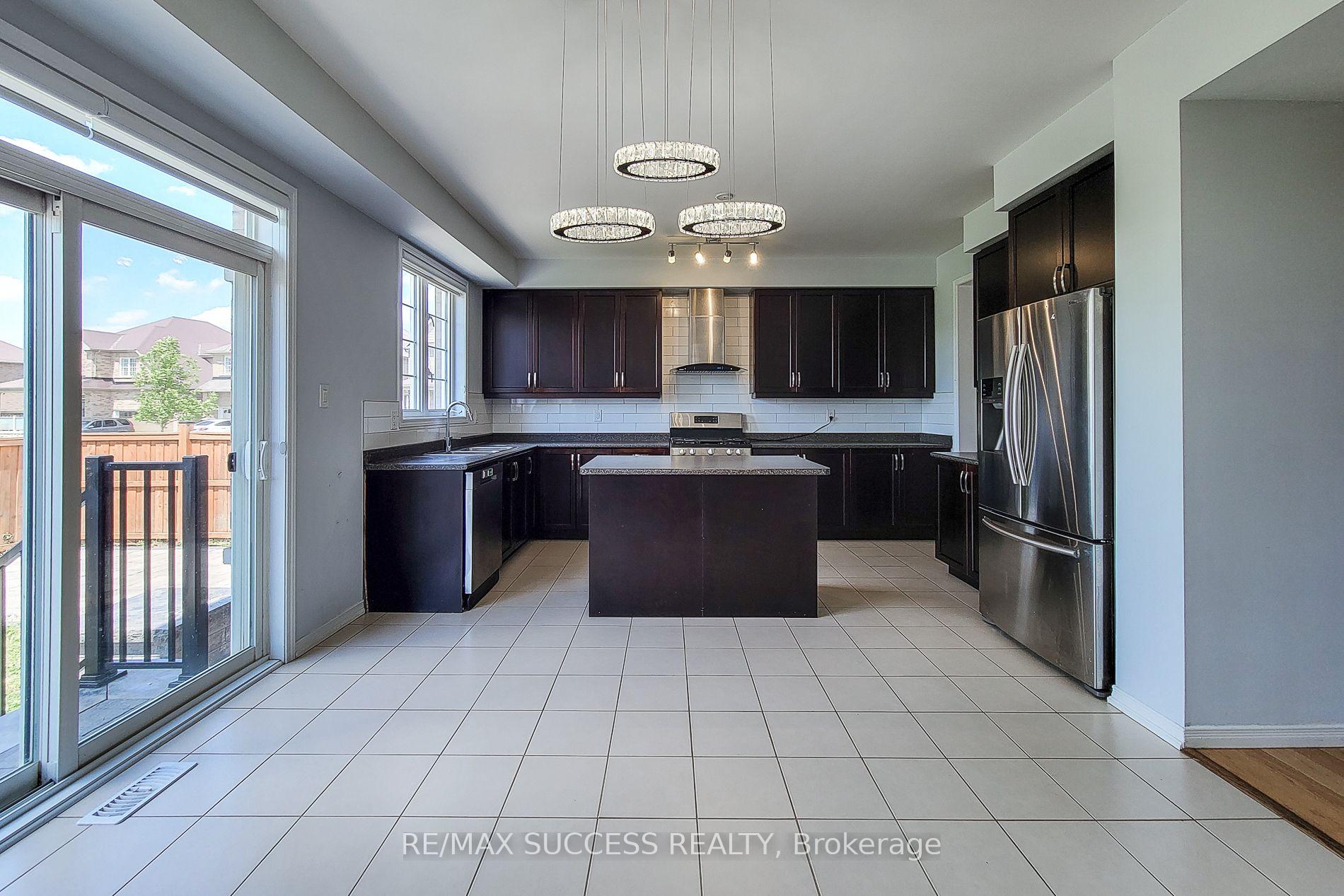 Photo 39 of 2 Turnbull Drive, Brantford, Empire — HOMEH