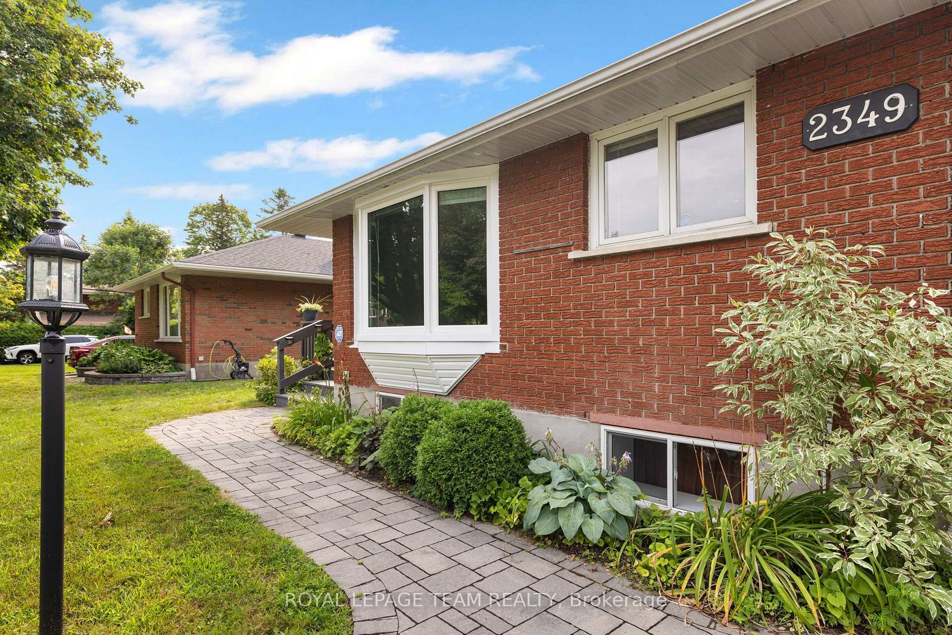 Photo 5 of 2349 Edwin Crescent, Ottawa, Queensway Terrace South/Ridgeview — HOMEH