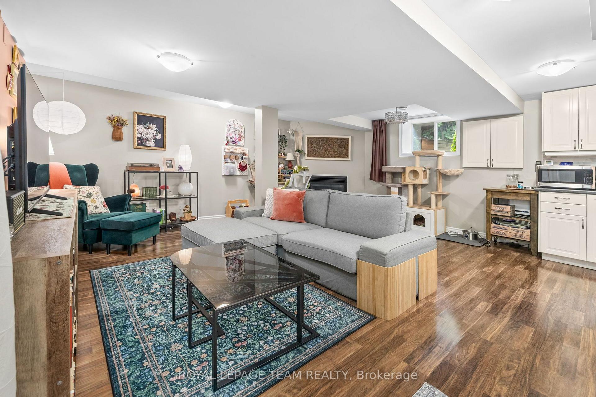 Photo 33 of 2349 Edwin Crescent, Ottawa, Queensway Terrace South/Ridgeview — HOMEH