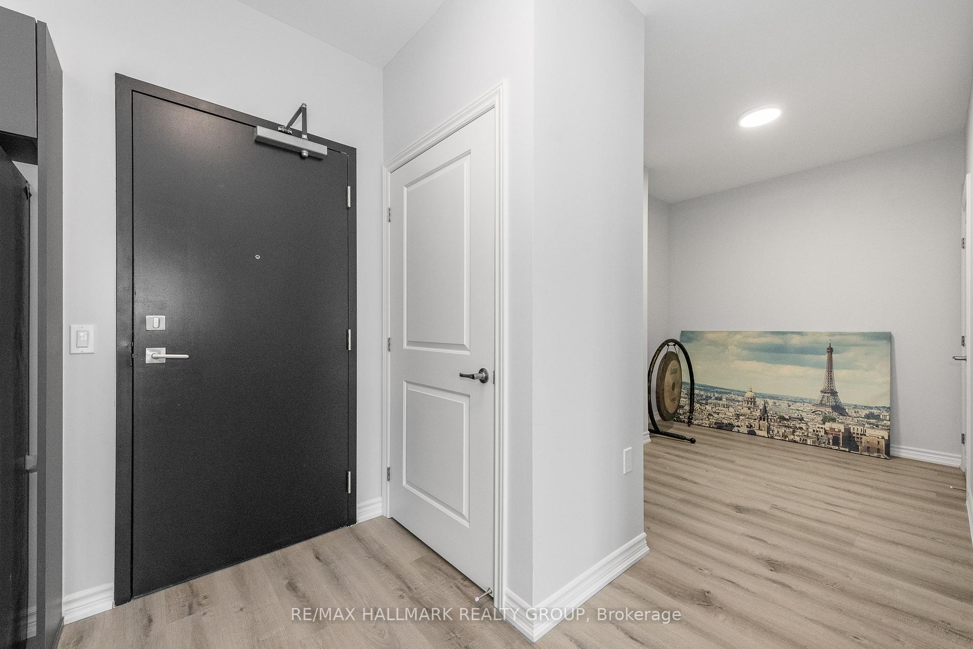 Photo 4 of Unit 404, 1350 Hemlock Road, Ottawa, CFB Rockcliffe and Area — HOMEH
