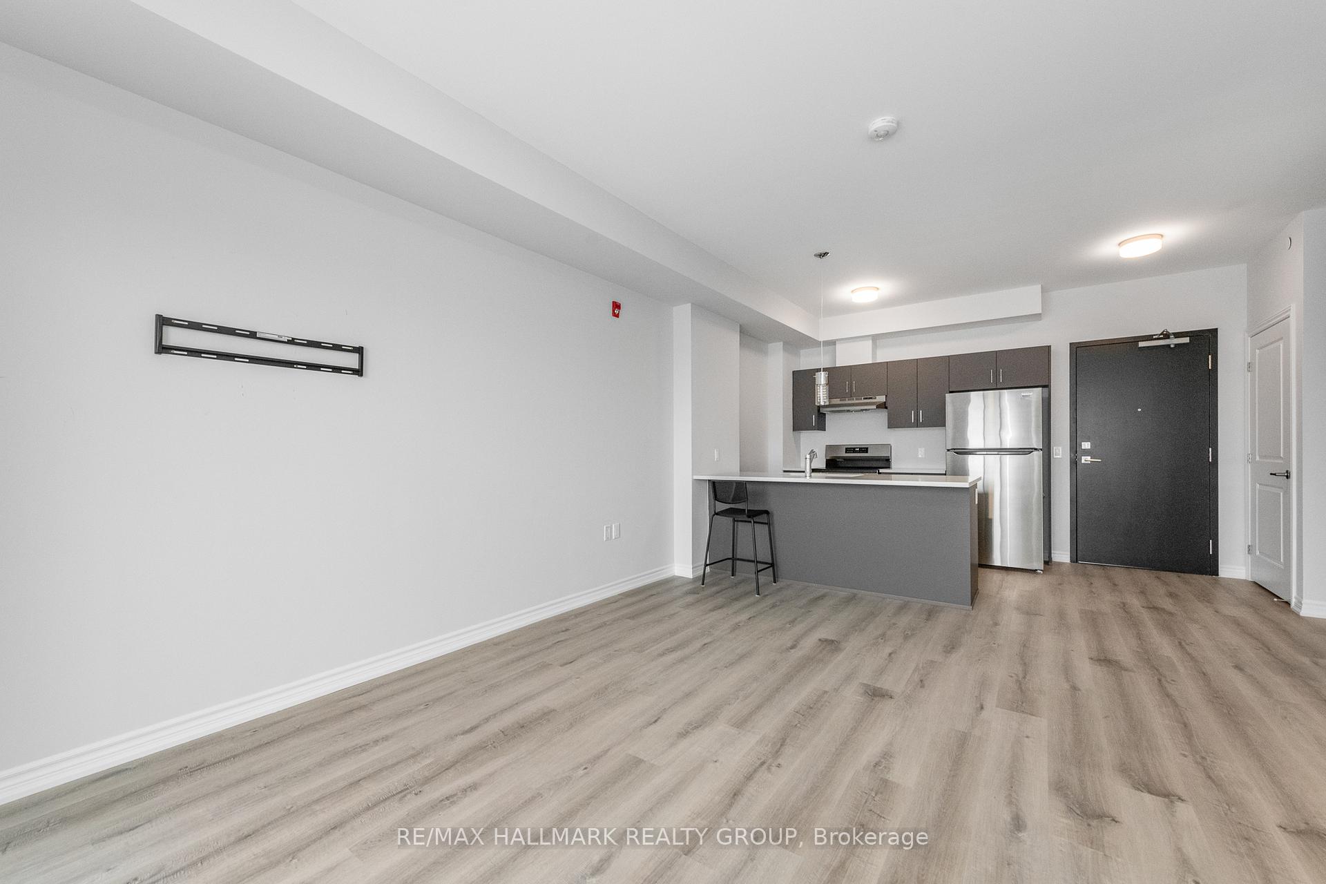 Photo 15 of Unit 404, 1350 Hemlock Road, Ottawa, CFB Rockcliffe and Area — HOMEH