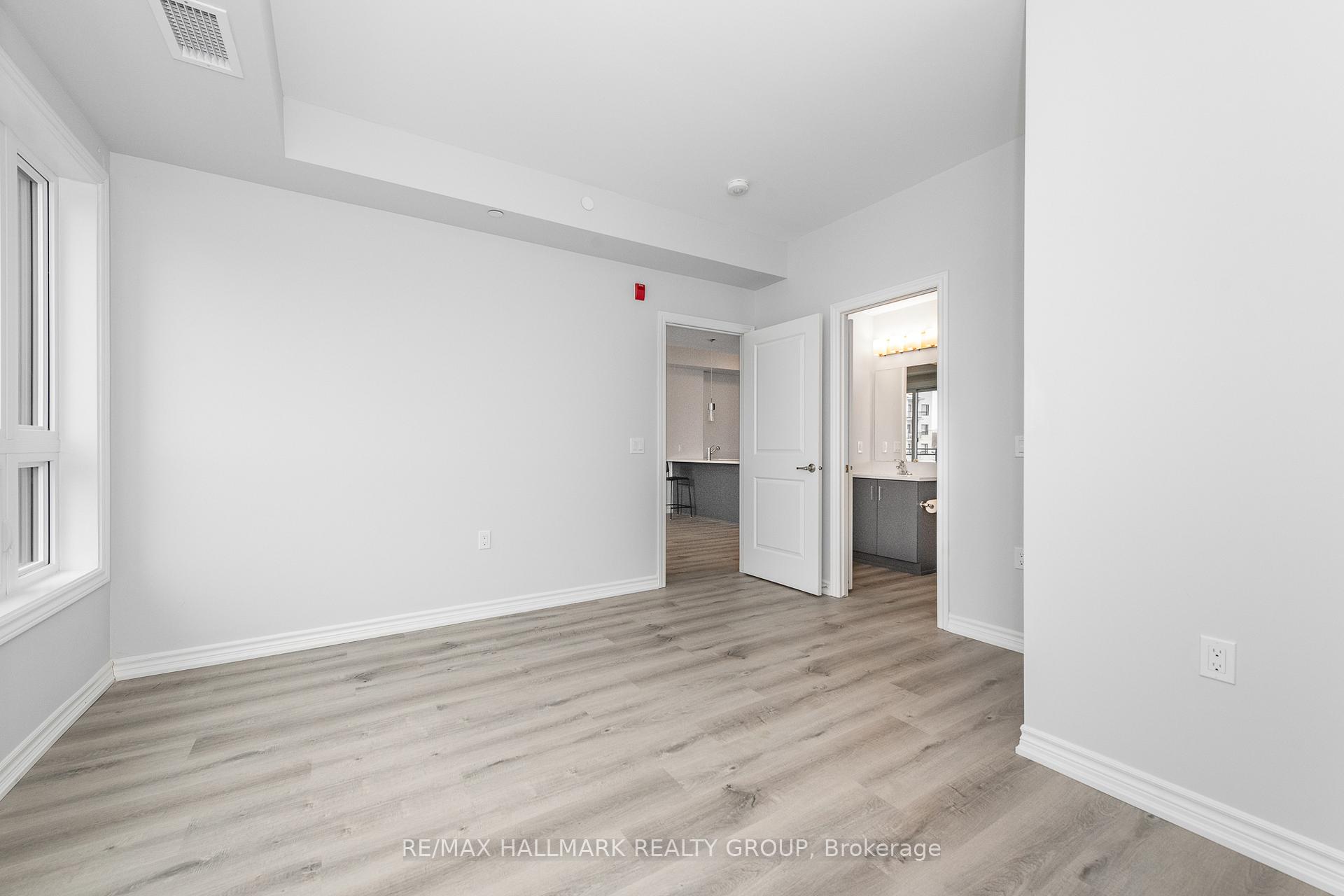 Photo 25 of Unit 404, 1350 Hemlock Road, Ottawa, CFB Rockcliffe and Area — HOMEH
