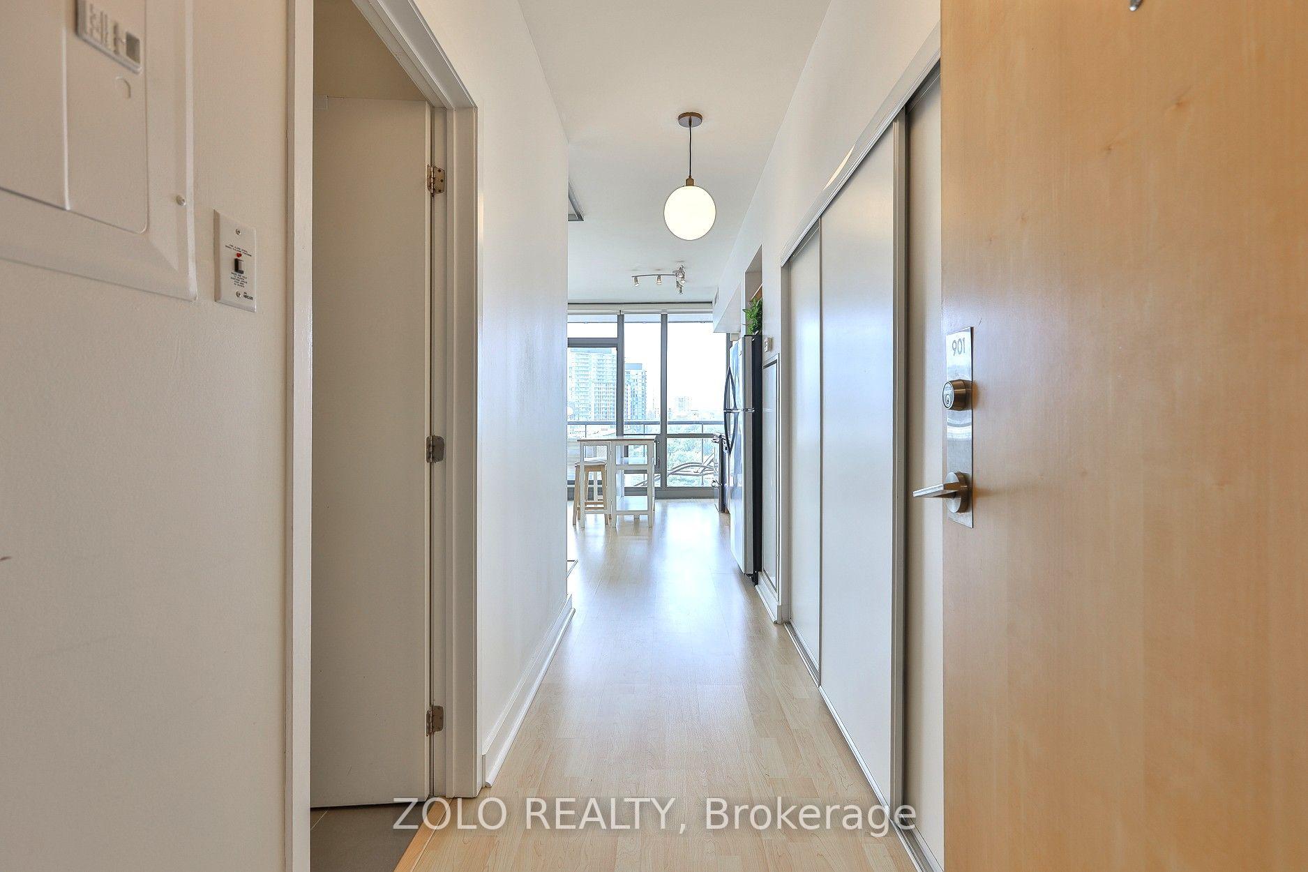 Photo 5 of Unit 901, 33 Mill Street, Toronto, Waterfront Communities — HOMEH