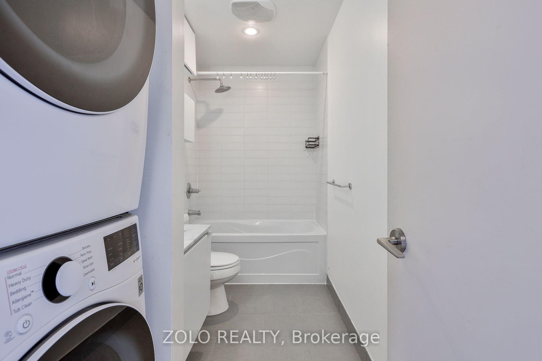 Photo 33 of Unit 901, 33 Mill Street, Toronto, Waterfront Communities — HOMEH