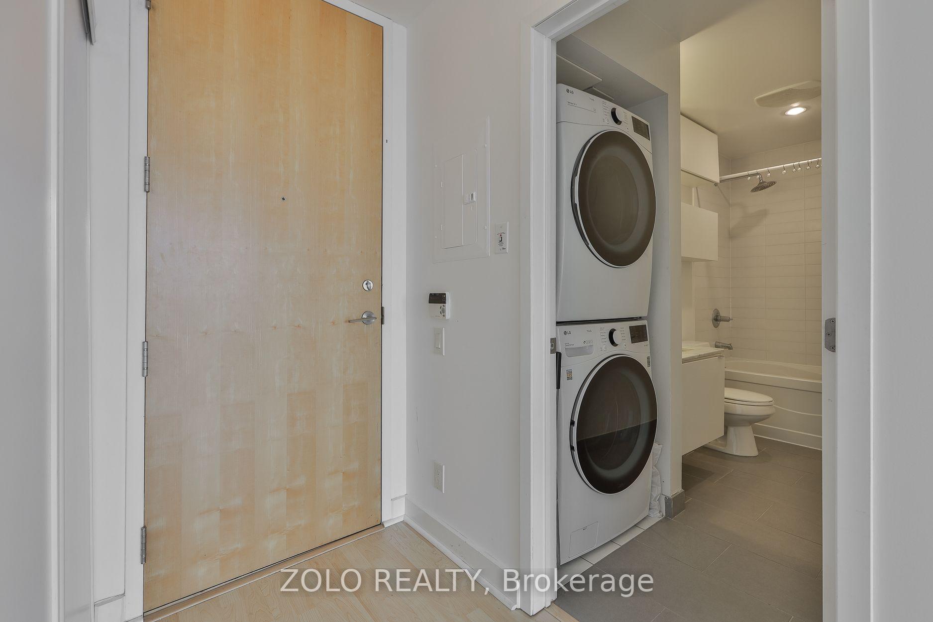 Photo 34 of Unit 901, 33 Mill Street, Toronto, Waterfront Communities — HOMEH
