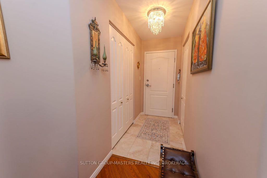 Photo 6 of Unit 112, 350 Wellington Street, Kingston, East of Sir John A. Blvd — HOMEH
