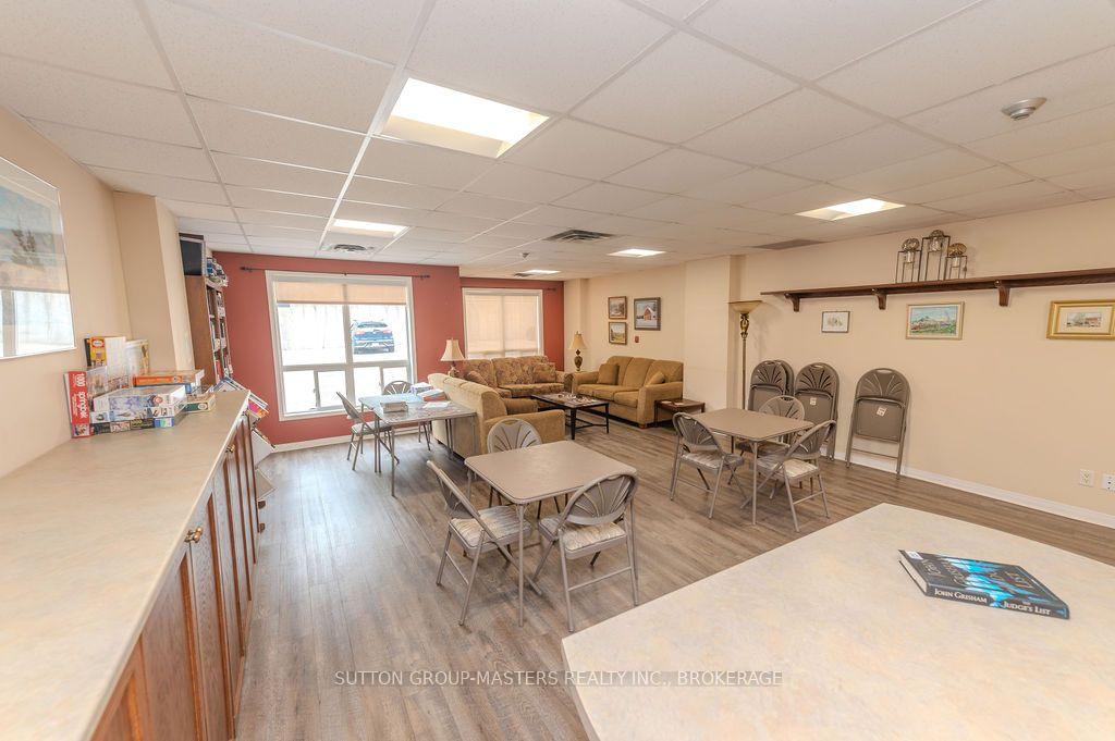 Photo 33 of Unit 112, 350 Wellington Street, Kingston, East of Sir John A. Blvd — HOMEH