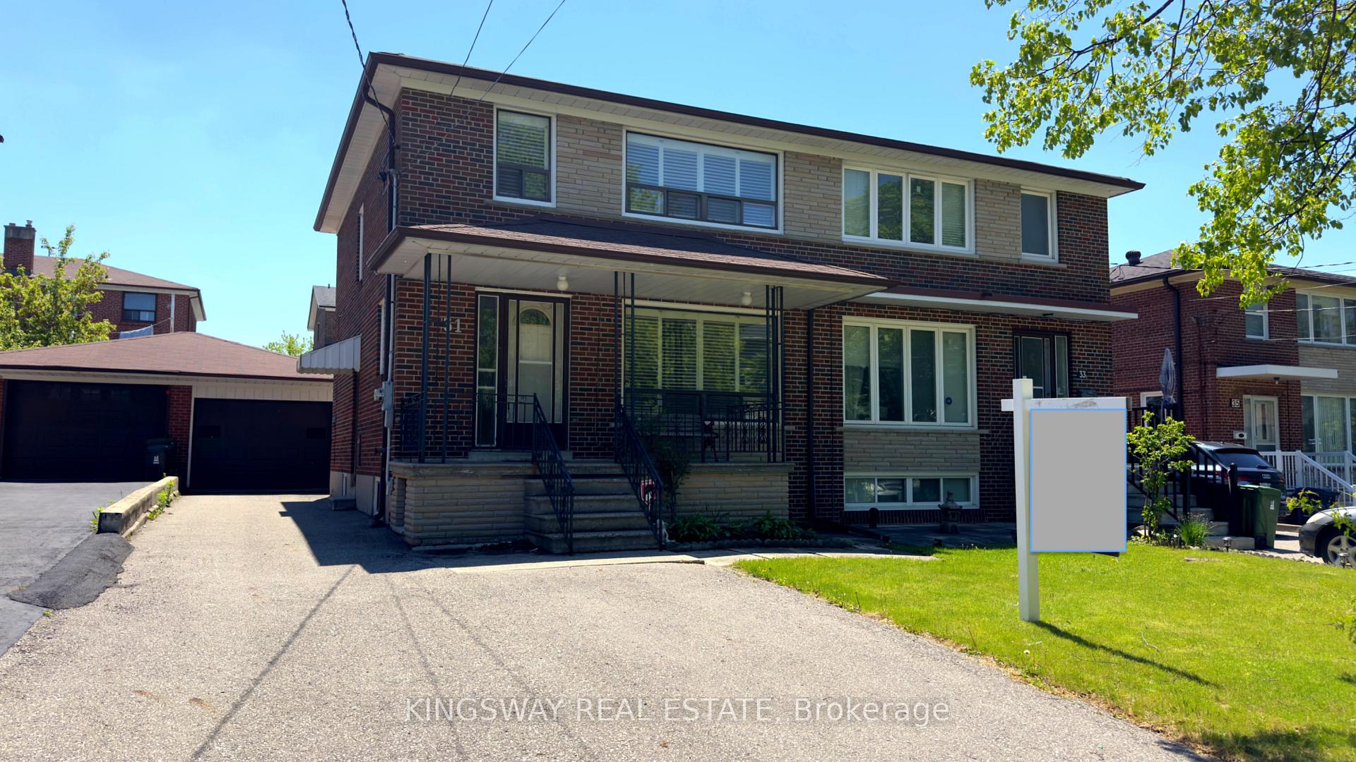 Front of 31 Quinan Drive