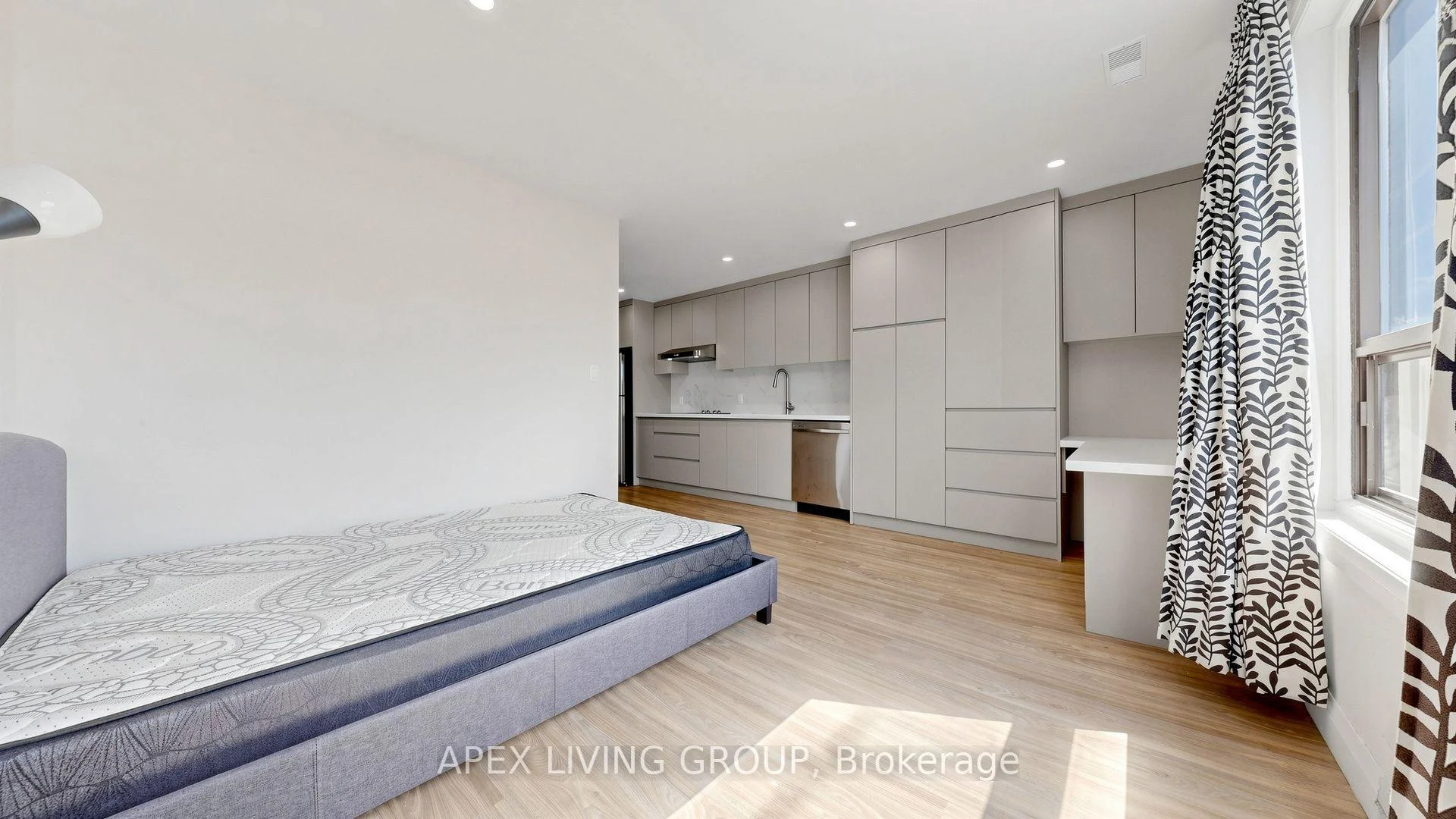 Photo 10 of Unit 2A, 10 Mimico Avenue, Etobicoke, Mimico — HOMEH