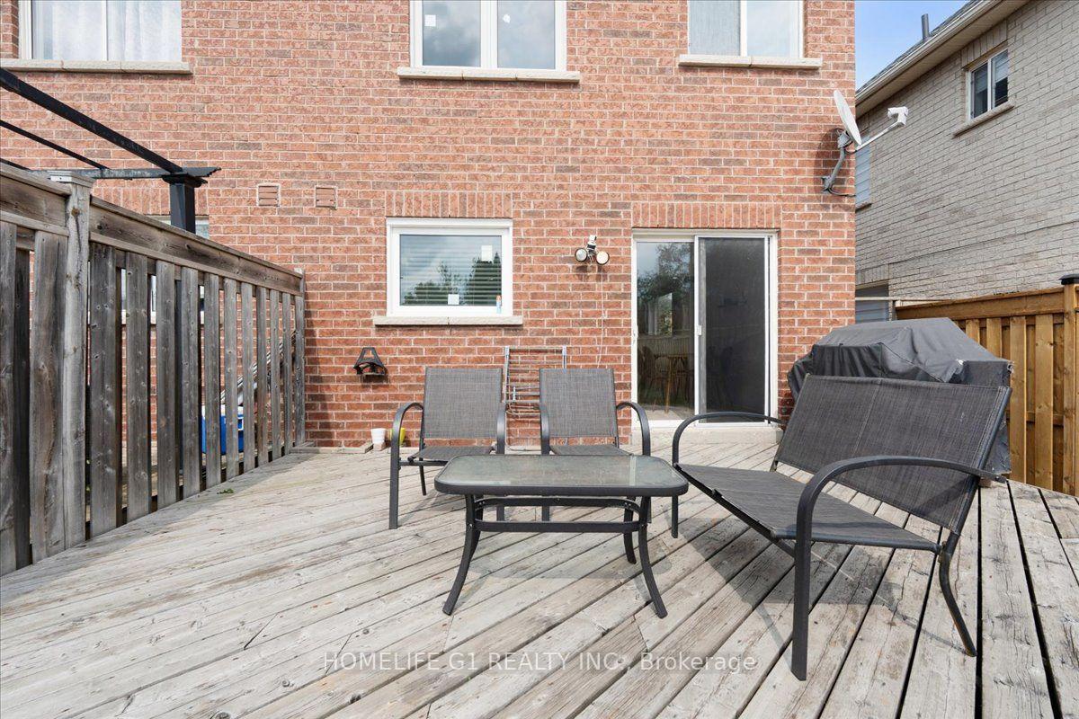 Photo 33 of 70 Tarquini Crescent, Caledon, Bolton West — HOMEH