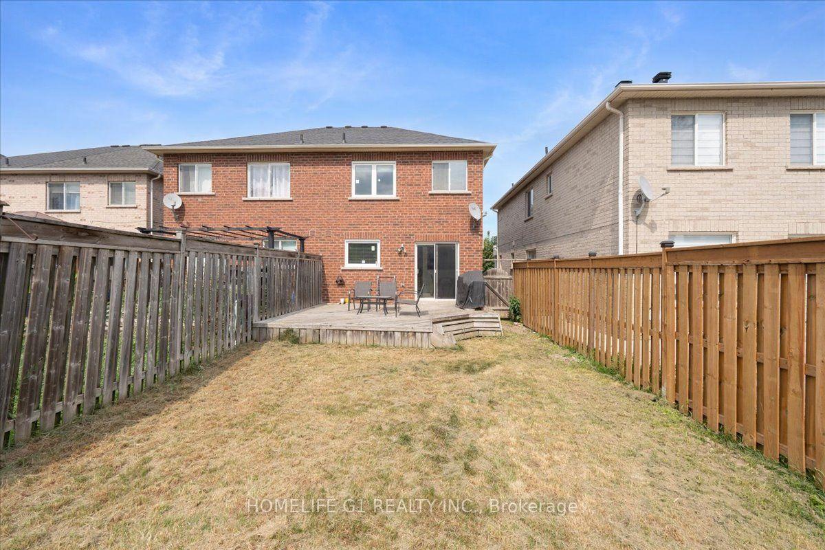 Photo 35 of 70 Tarquini Crescent, Caledon, Bolton West — HOMEH