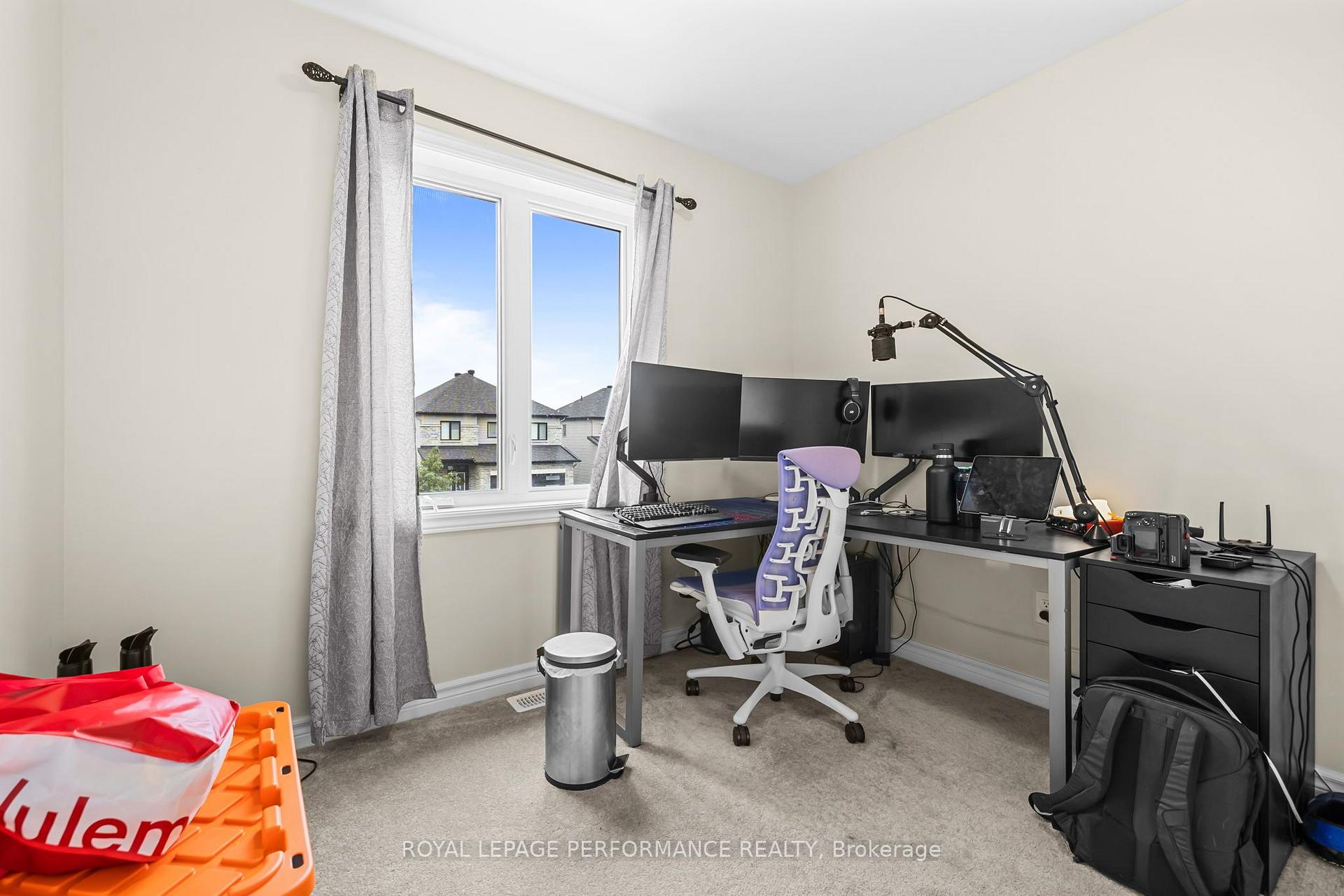 Photo 19 of 709 Namur Street, Russell, Embrun — HOMEH