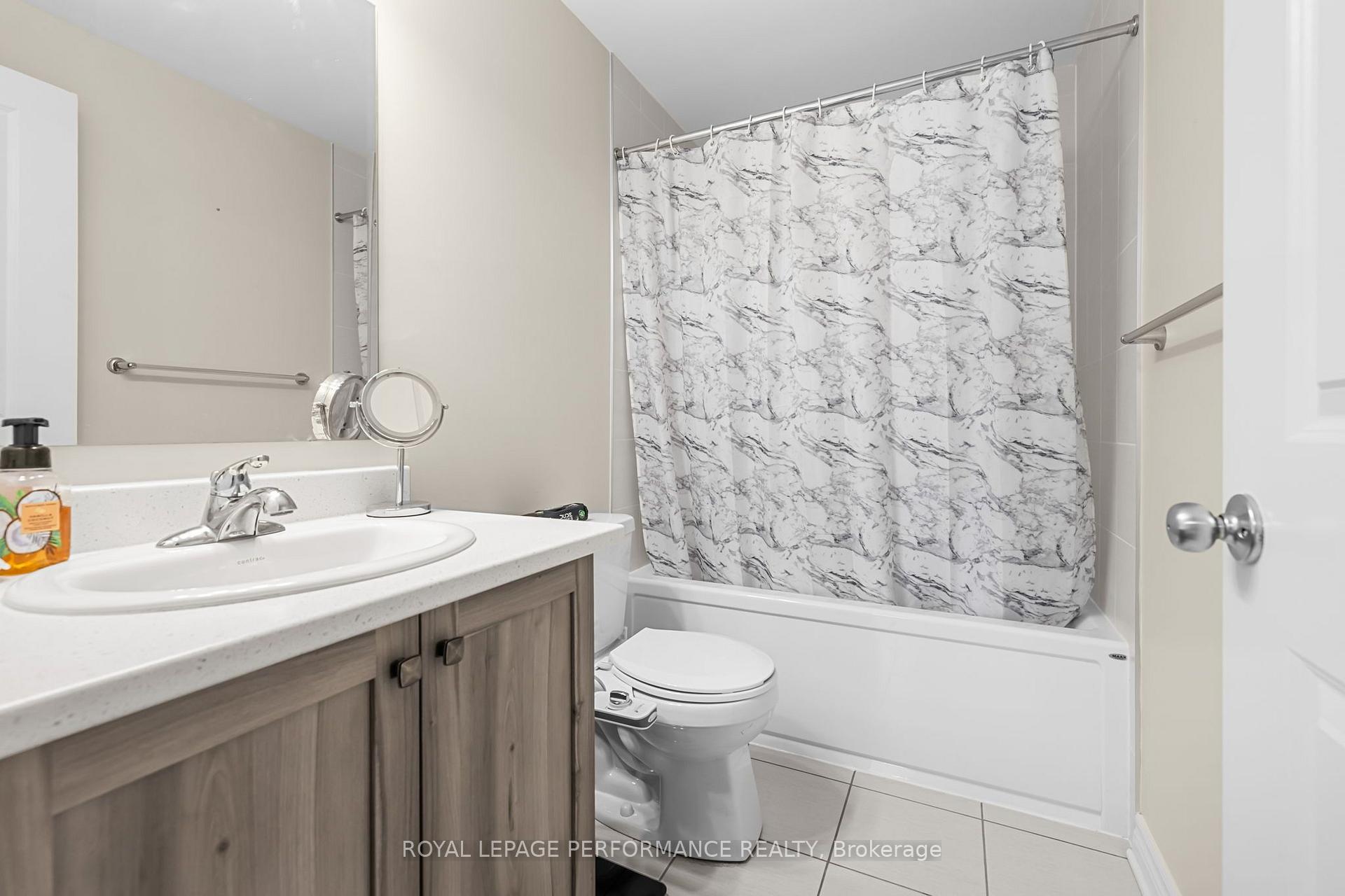 Photo 26 of 709 Namur Street, Russell, Embrun — HOMEH