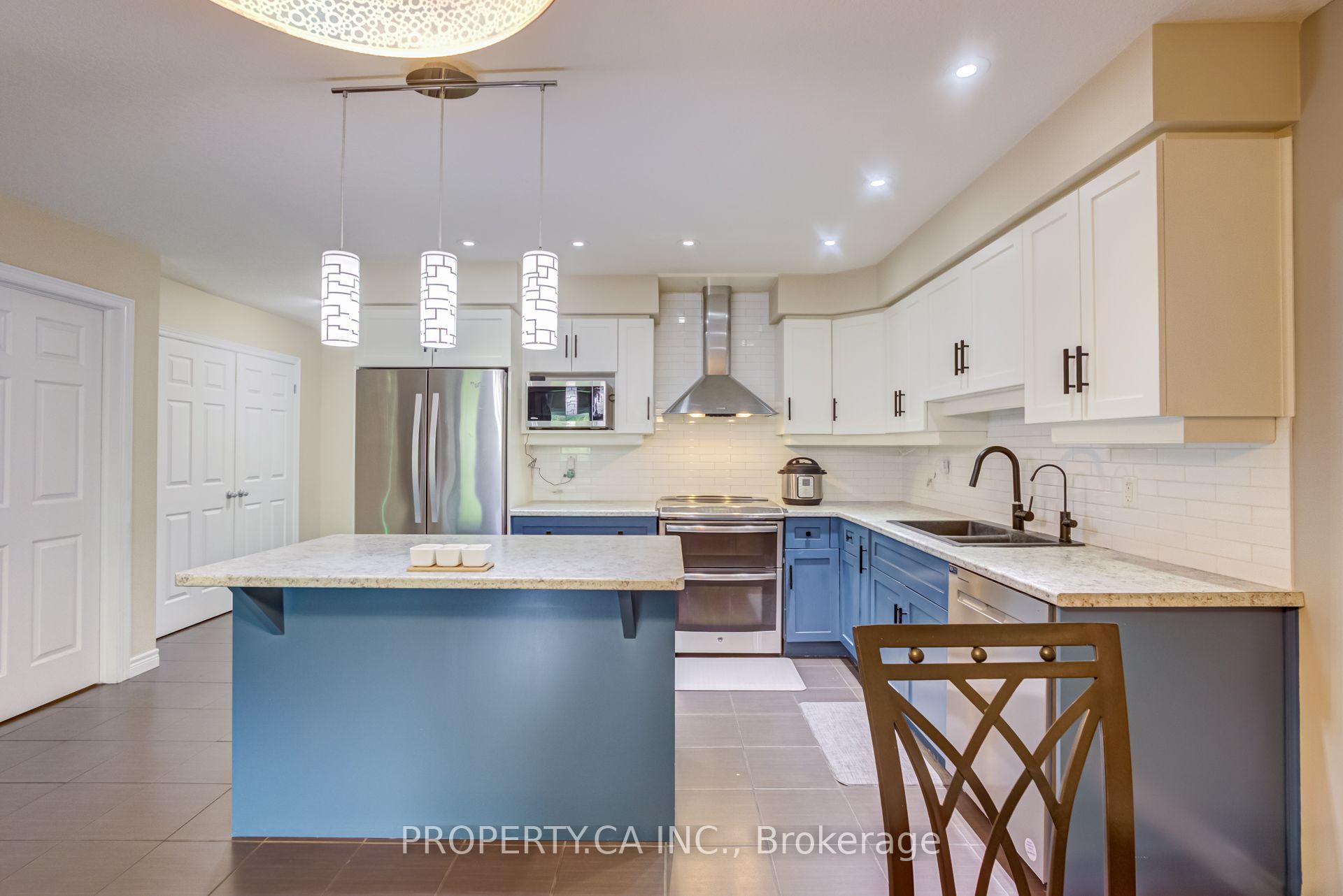 Photo 12 of Unit 2, 14 Amos Drive, Guelph, Kortright East — HOMEH