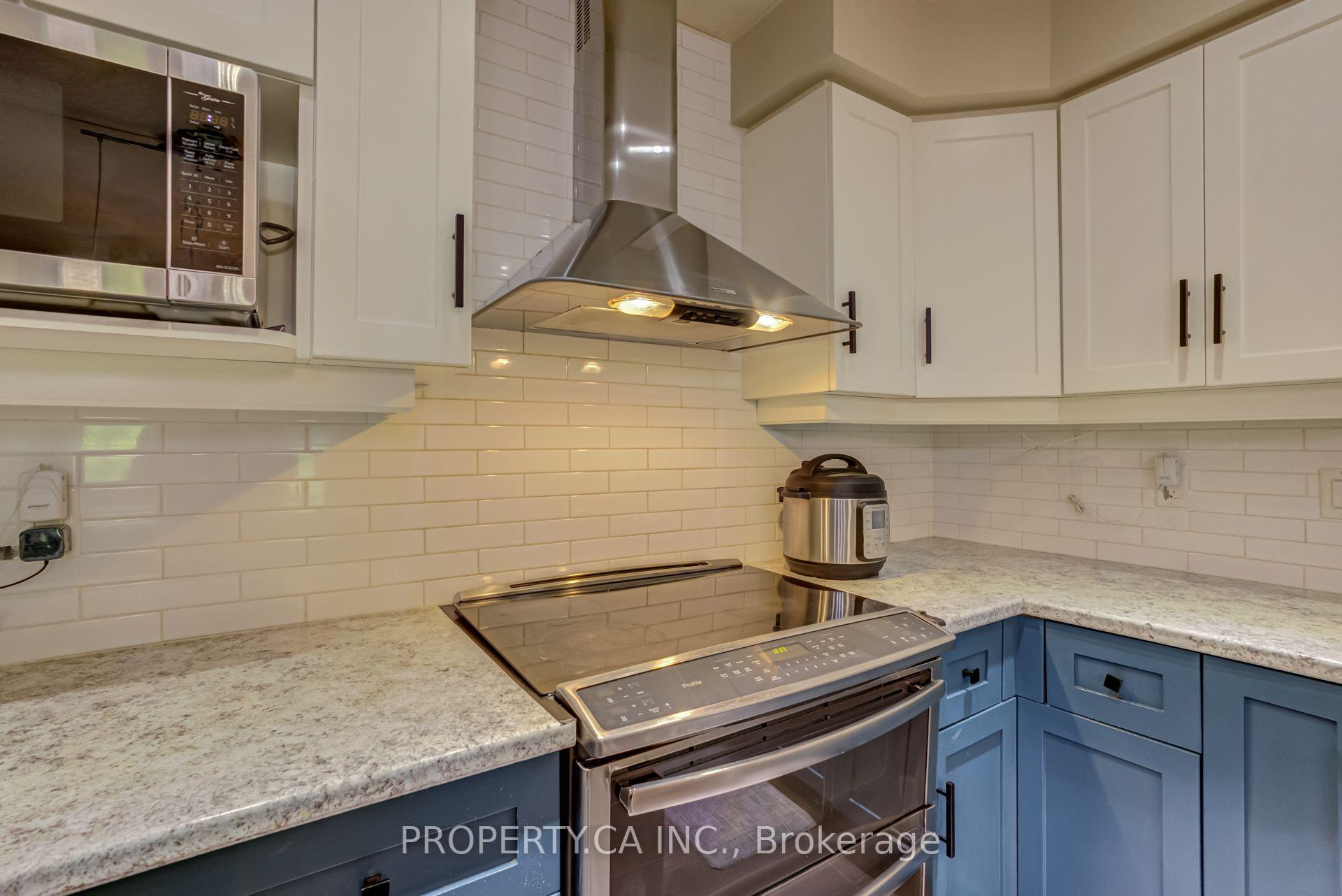 Photo 15 of Unit 2, 14 Amos Drive, Guelph, Kortright East — HOMEH