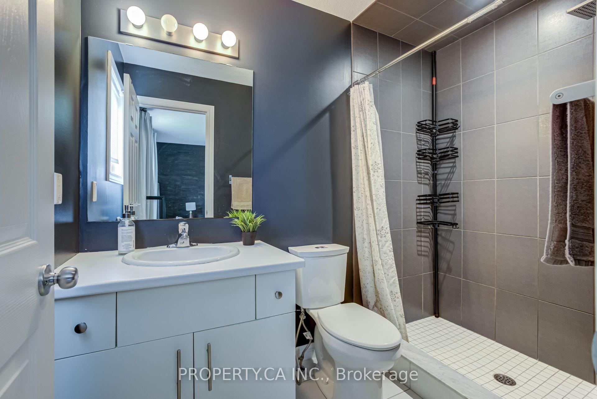 Photo 31 of Unit 2, 14 Amos Drive, Guelph, Kortright East — HOMEH
