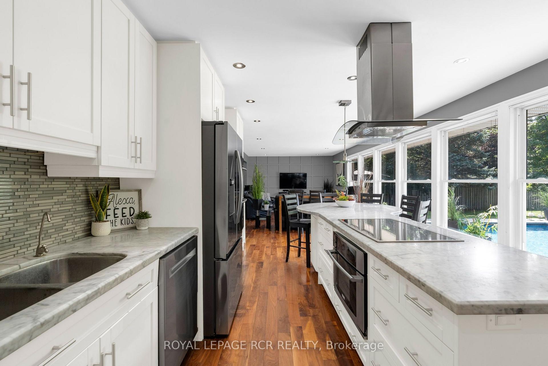 Photo 15 of 20 Douglas Drive, New Tecumseth, Alliston — HOMEH