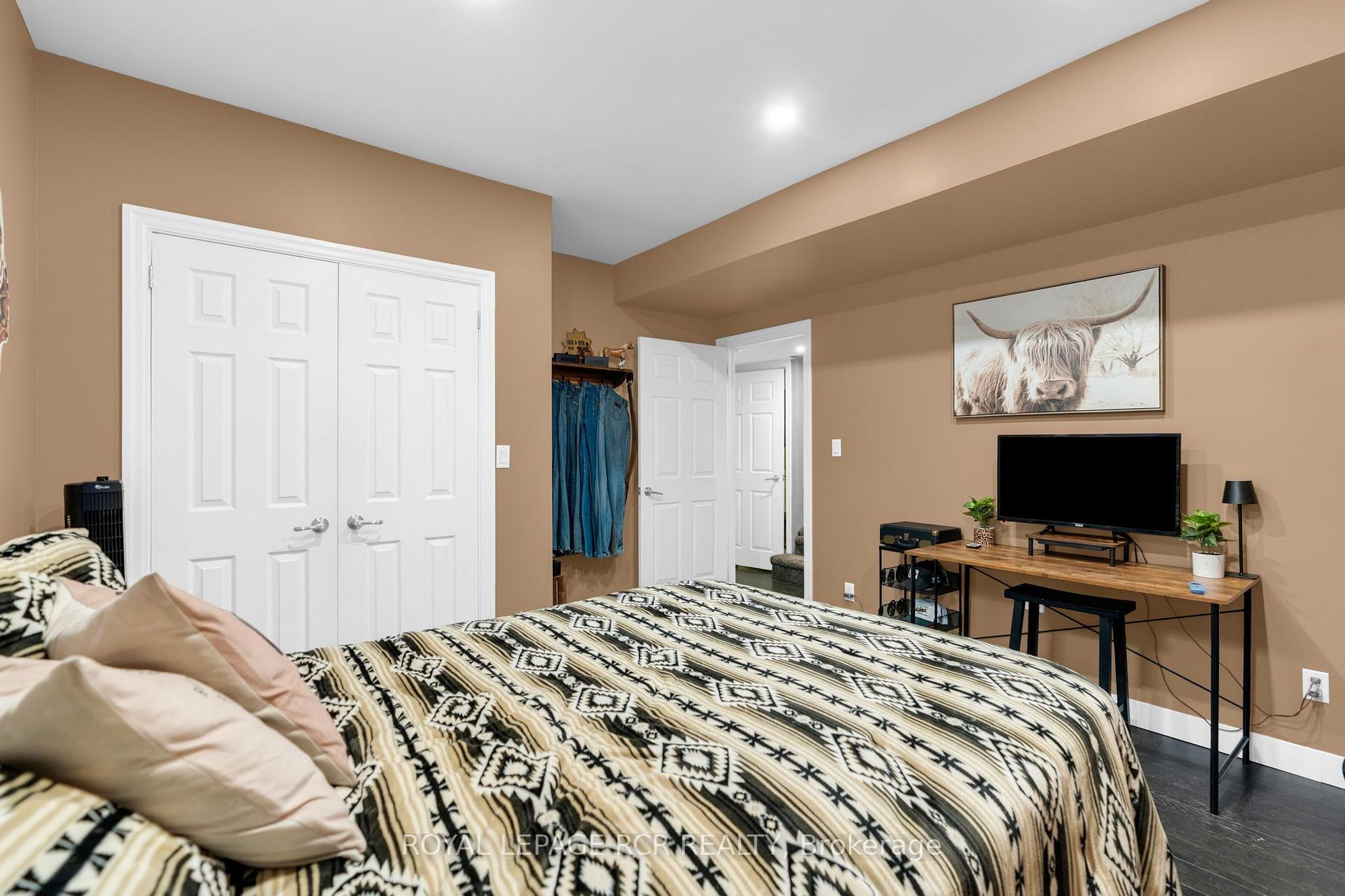 Photo 35 of 20 Douglas Drive, New Tecumseth, Alliston — HOMEH