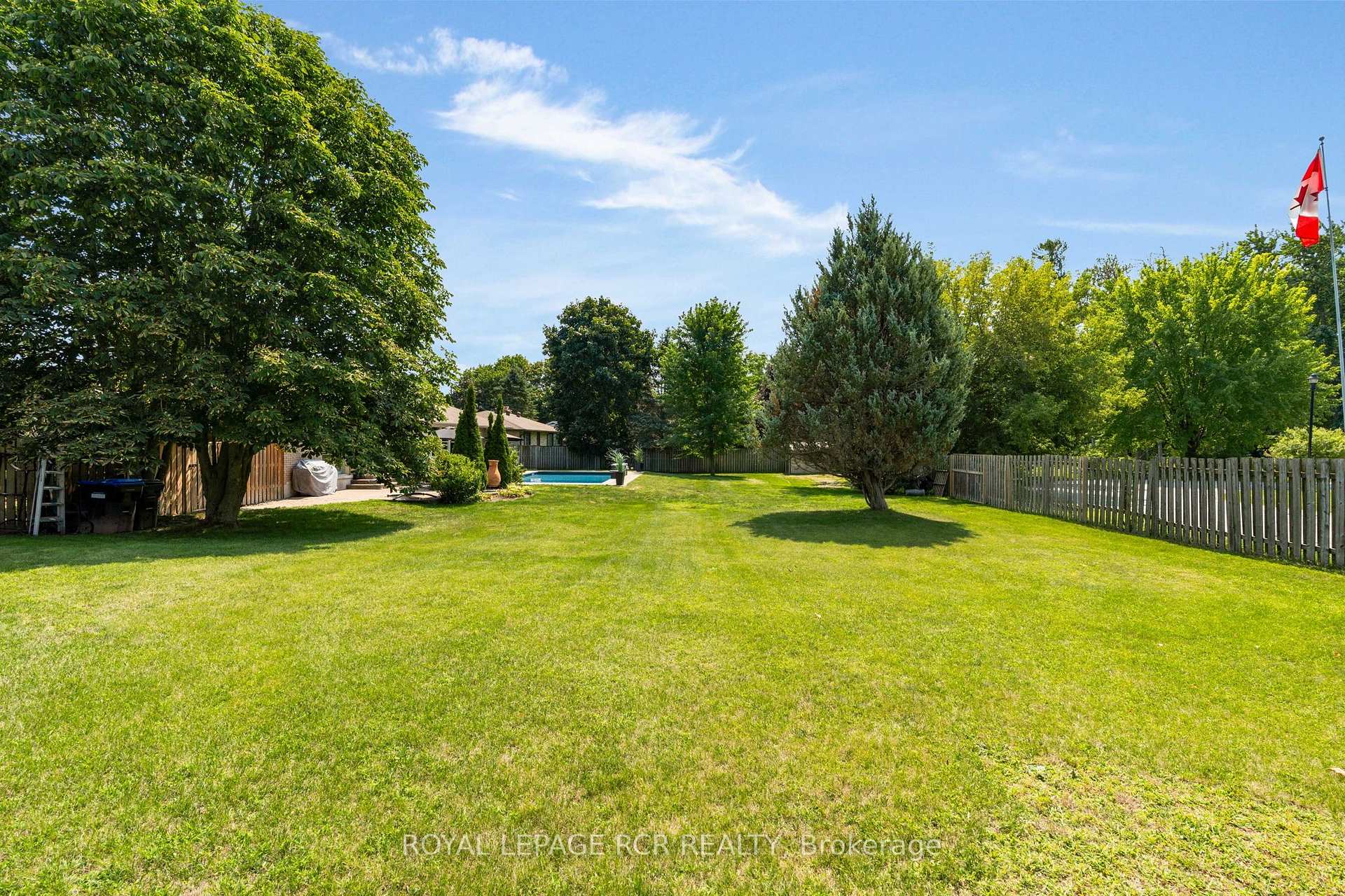 Photo 45 of 20 Douglas Drive, New Tecumseth, Alliston — HOMEH