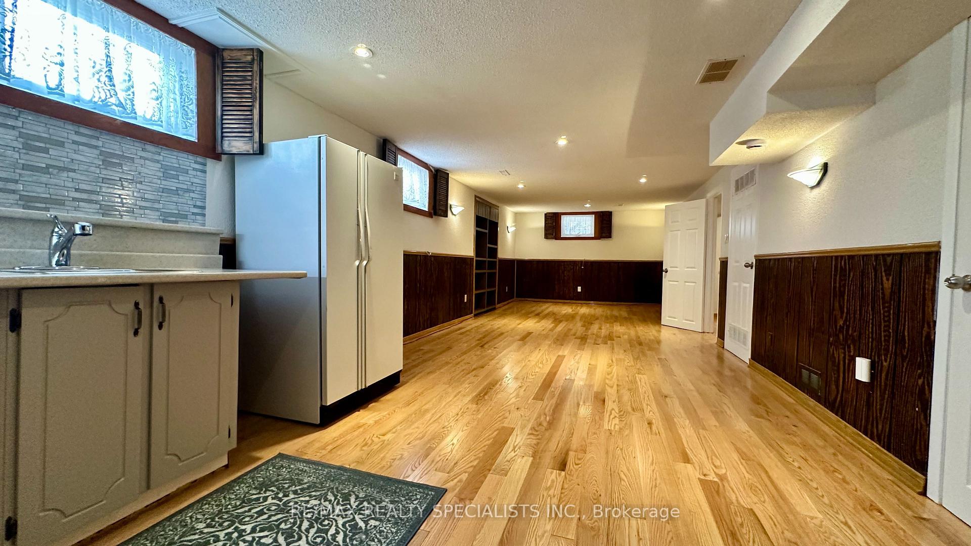 Photo 7 of 2984 Windjammer Road, Mississauga, Erin Mills — HOMEH