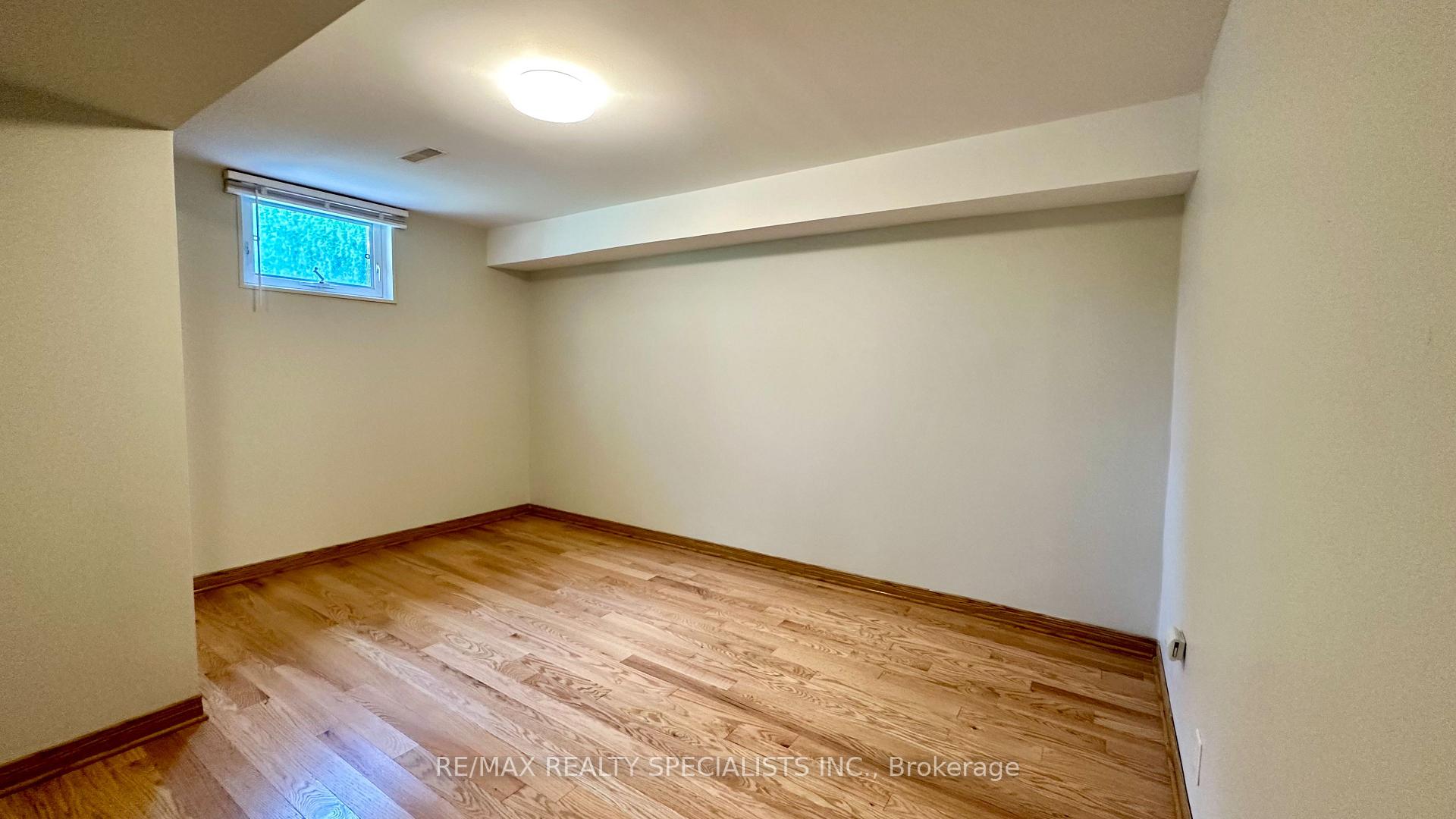 Photo 8 of 2984 Windjammer Road, Mississauga, Erin Mills — HOMEH