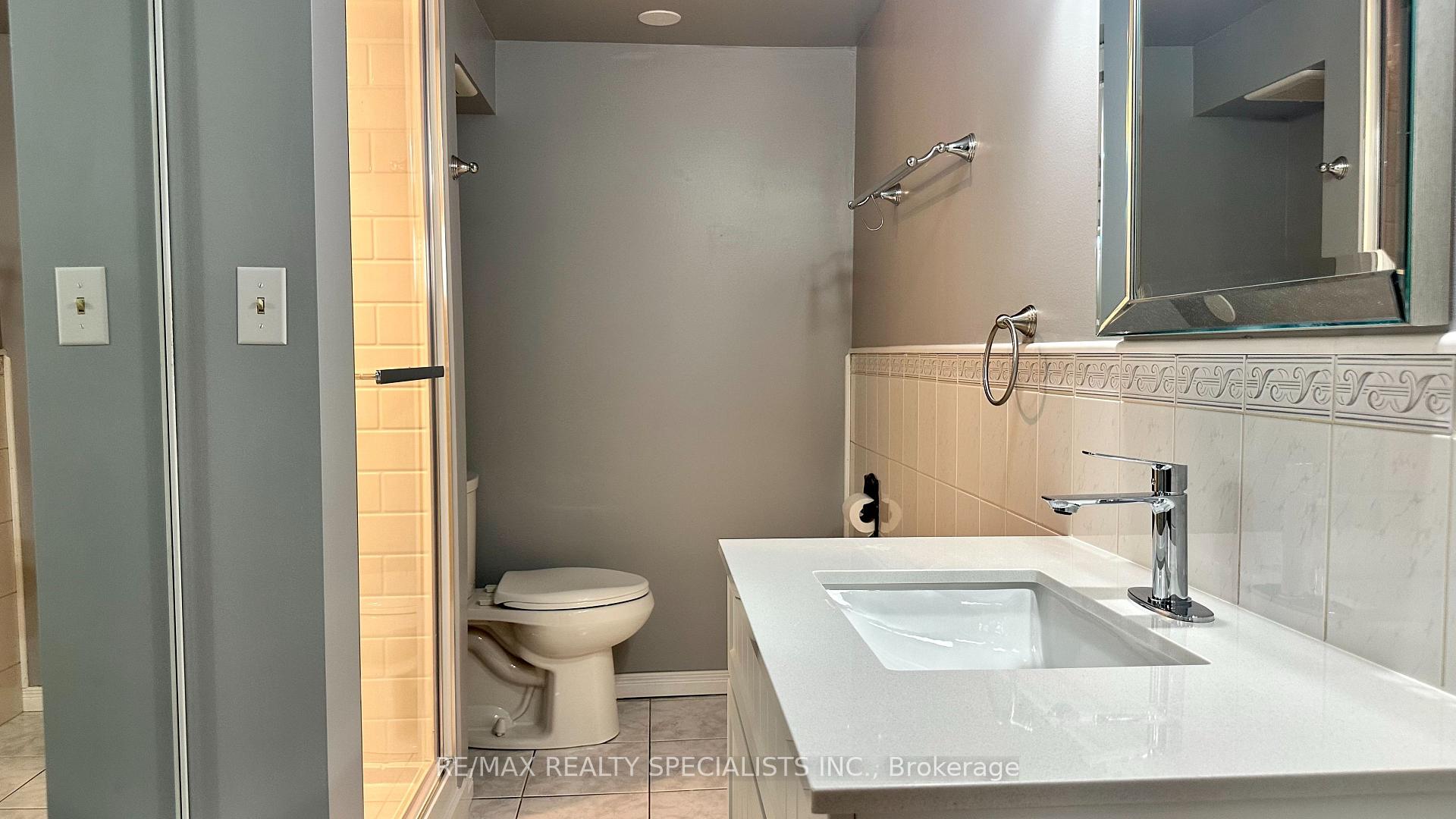 Photo 12 of 2984 Windjammer Road, Mississauga, Erin Mills — HOMEH
