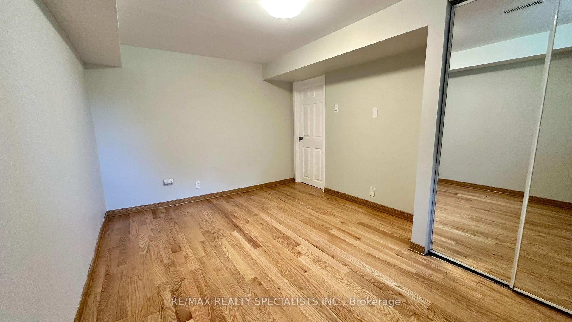 Photo 13 of 2984 Windjammer Road, Mississauga, Erin Mills — HOMEH