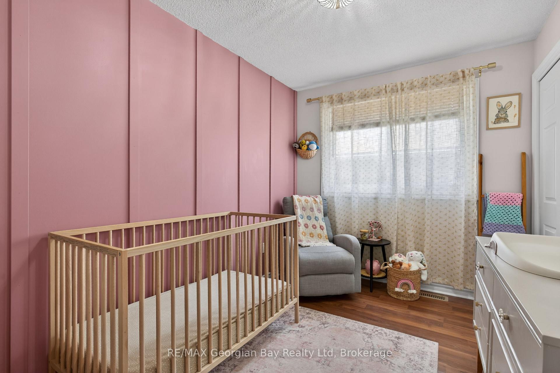 Photo 12 of 1060 Harbourview Drive, Midland — HOMEH