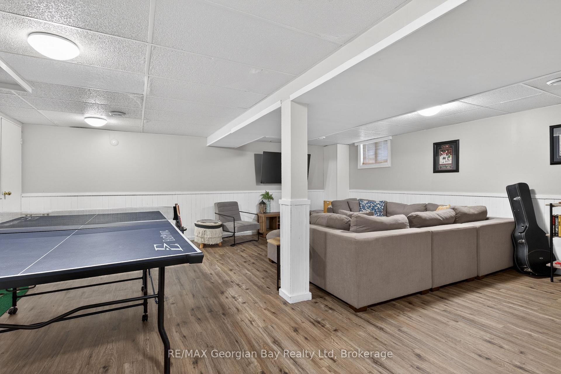 Photo 19 of 1060 Harbourview Drive, Midland — HOMEH
