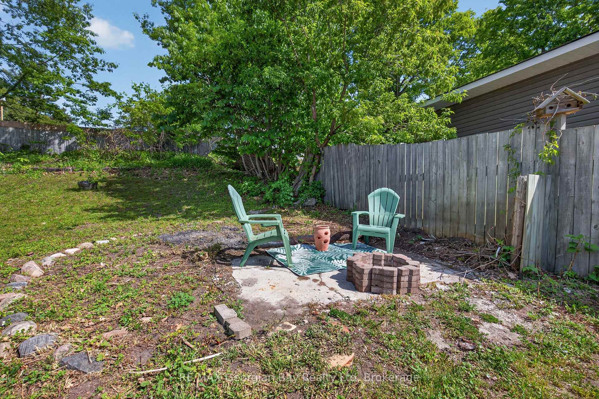 Photo 28 of 1060 Harbourview Drive, Midland — HOMEH