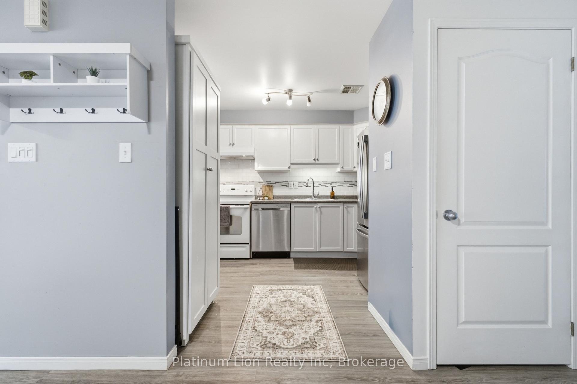 Photo 12 of 31 Galileo Boulevard, Brantford, North Park/Wood St. — HOMEH