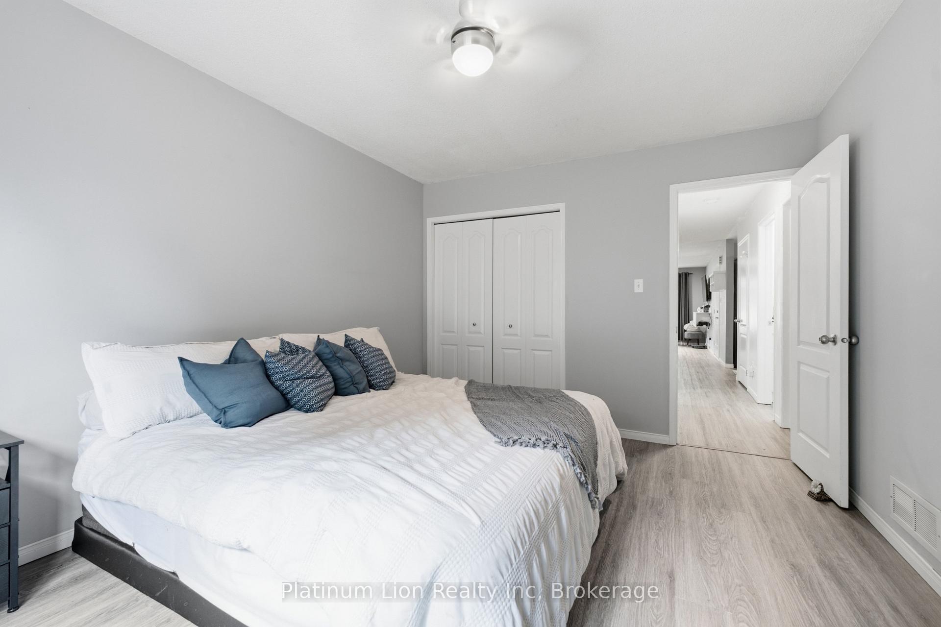 Photo 21 of 31 Galileo Boulevard, Brantford, North Park/Wood St. — HOMEH