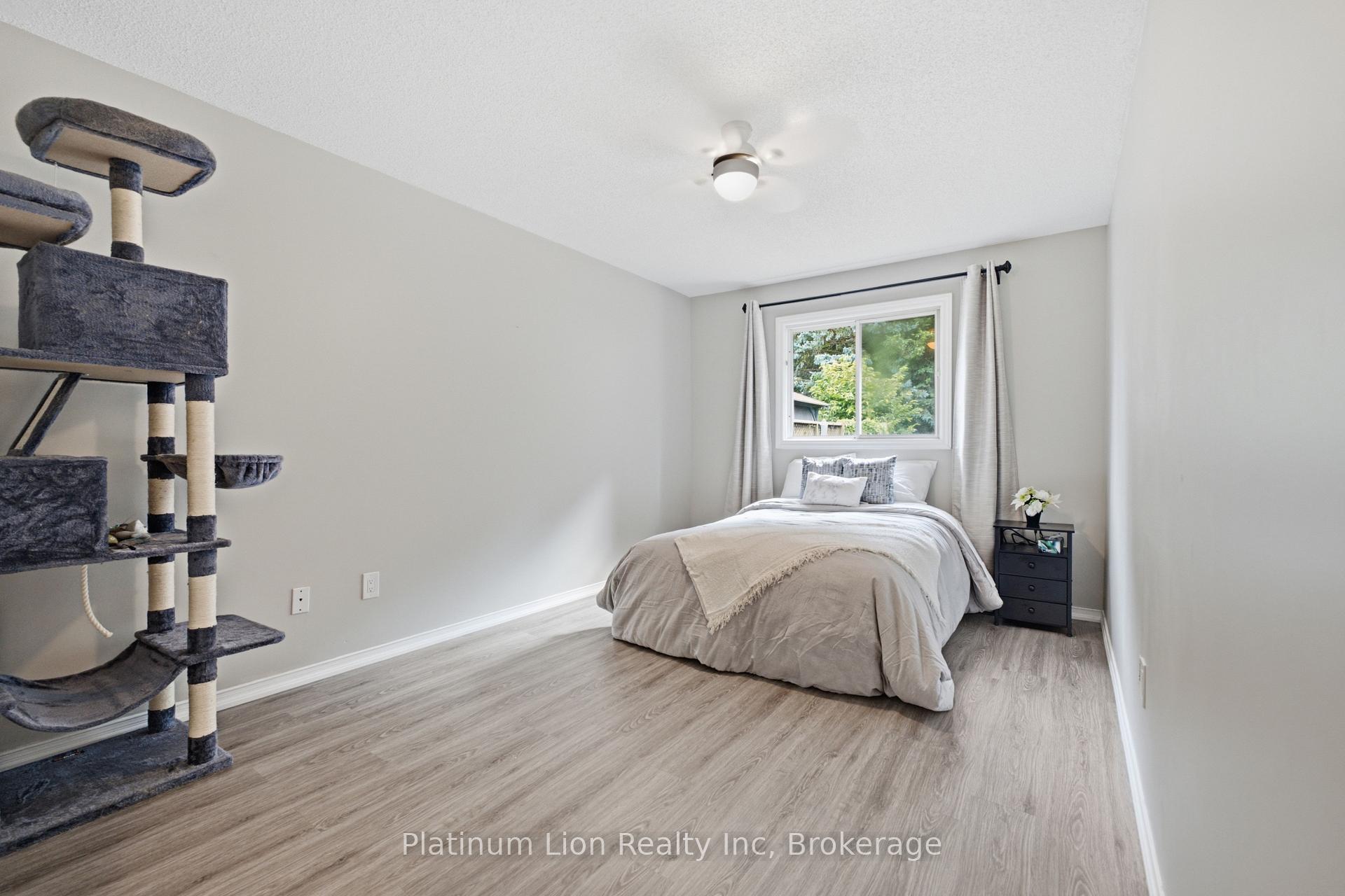 Photo 22 of 31 Galileo Boulevard, Brantford, North Park/Wood St. — HOMEH