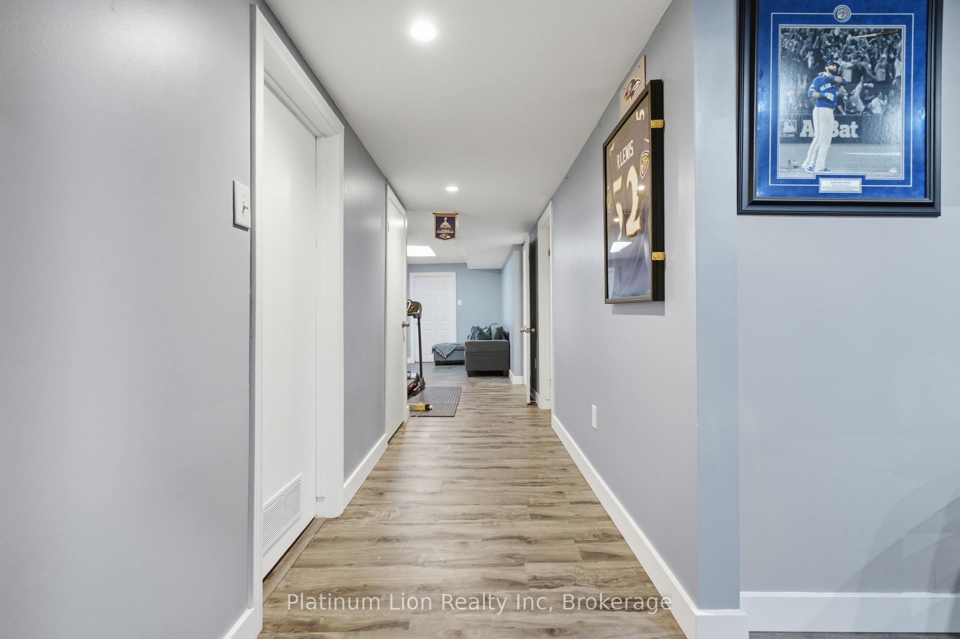 Photo 27 of 31 Galileo Boulevard, Brantford, North Park/Wood St. — HOMEH