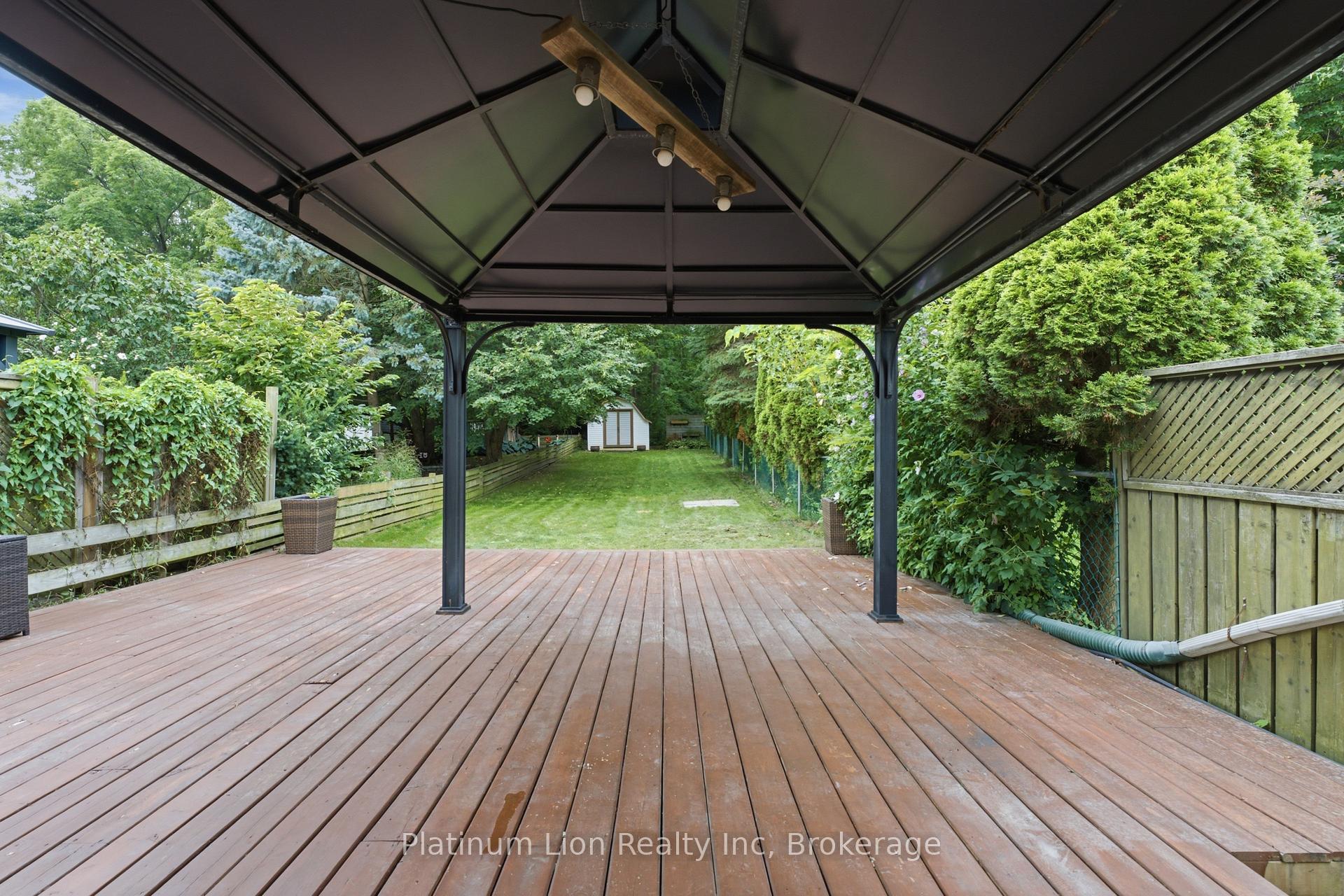 Photo 36 of 31 Galileo Boulevard, Brantford, North Park/Wood St. — HOMEH