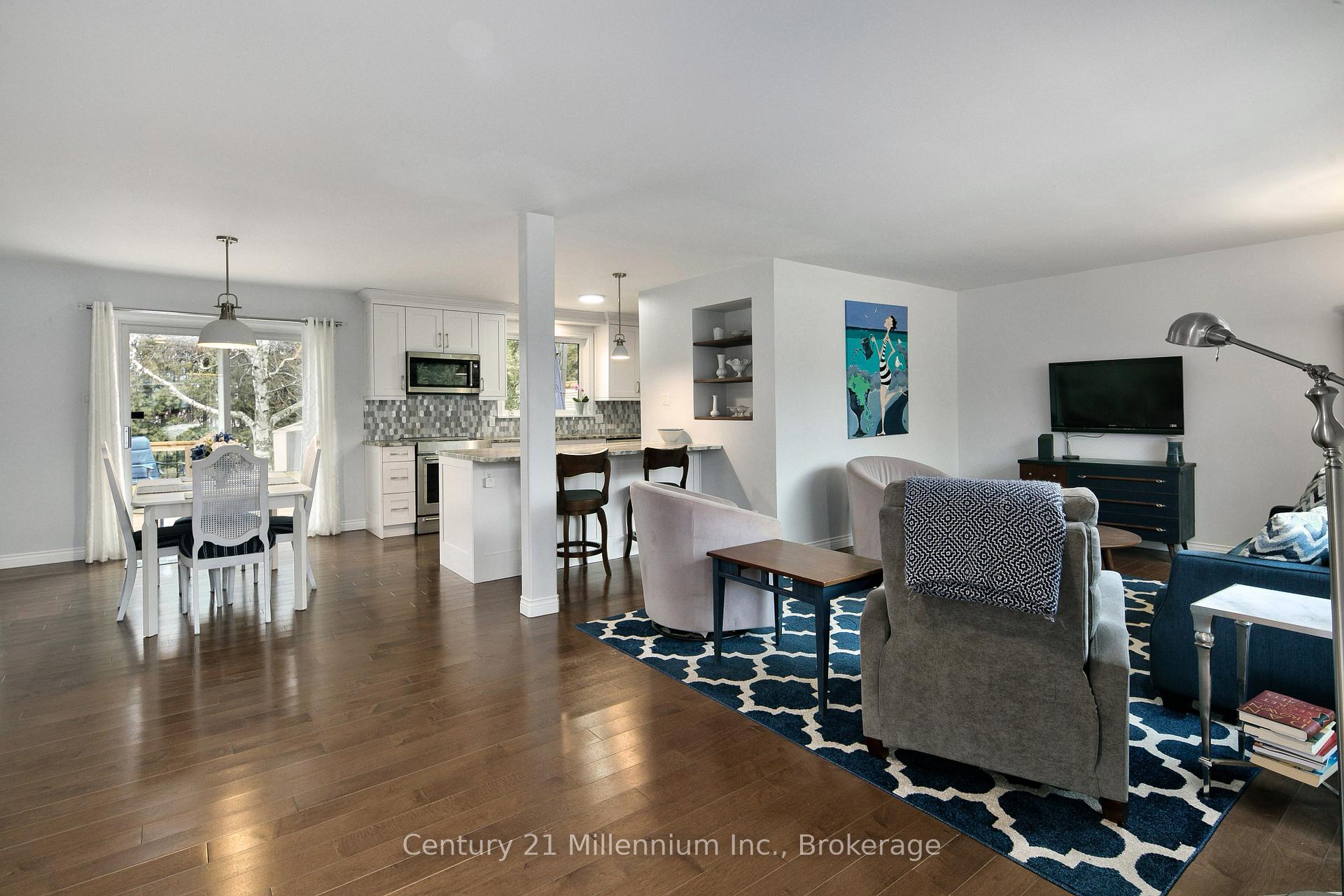 Photo 3 of 142 Arthur Street E, Blue Mountains — HOMEH